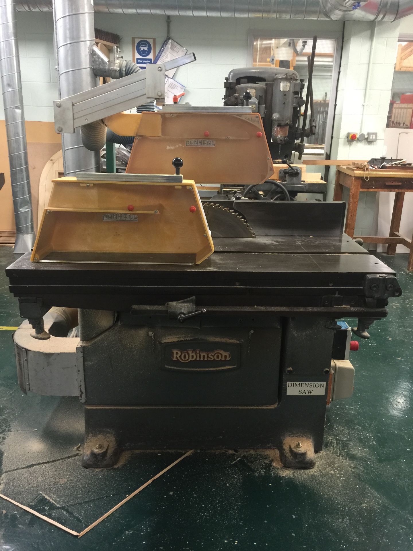 ROBINSON DIMSAW - SLIDING TABLE SAW, ET-E - Image 2 of 9