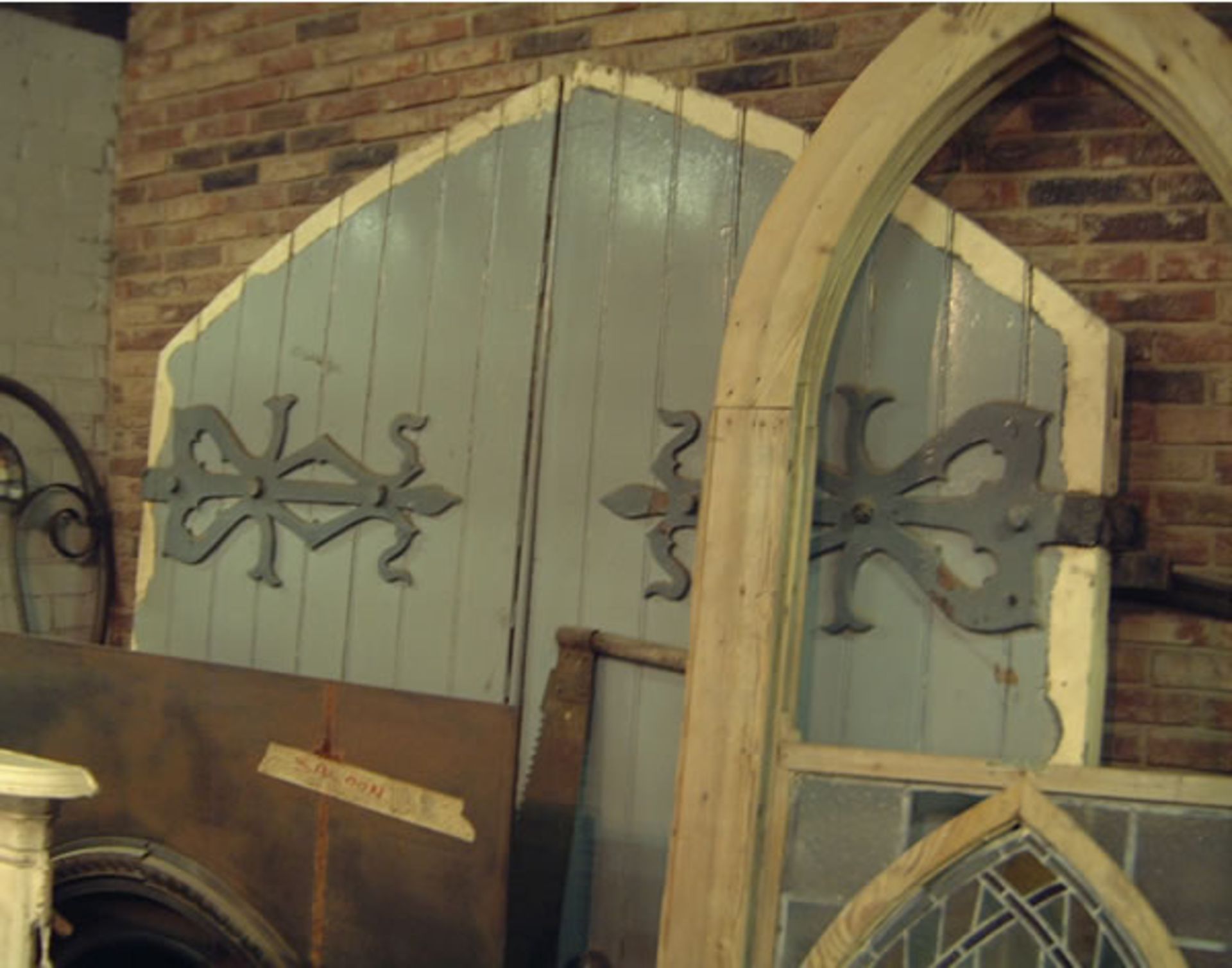 Original Church door fabulous decorative hinges in original condition 79 inchs wide 91 inchs tall - Image 2 of 2