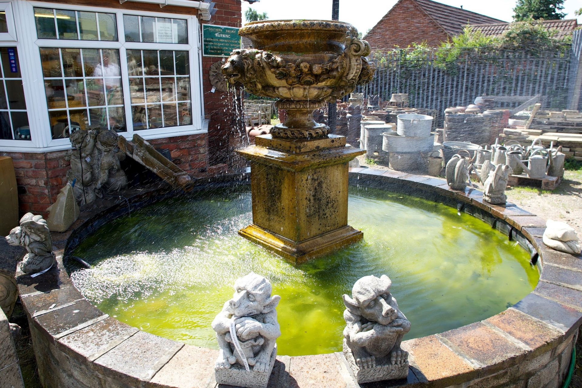 Stunning Large Iron Mask/Face Fountain.  This has been in situ for around the last 15 years.  It is - Image 8 of 9