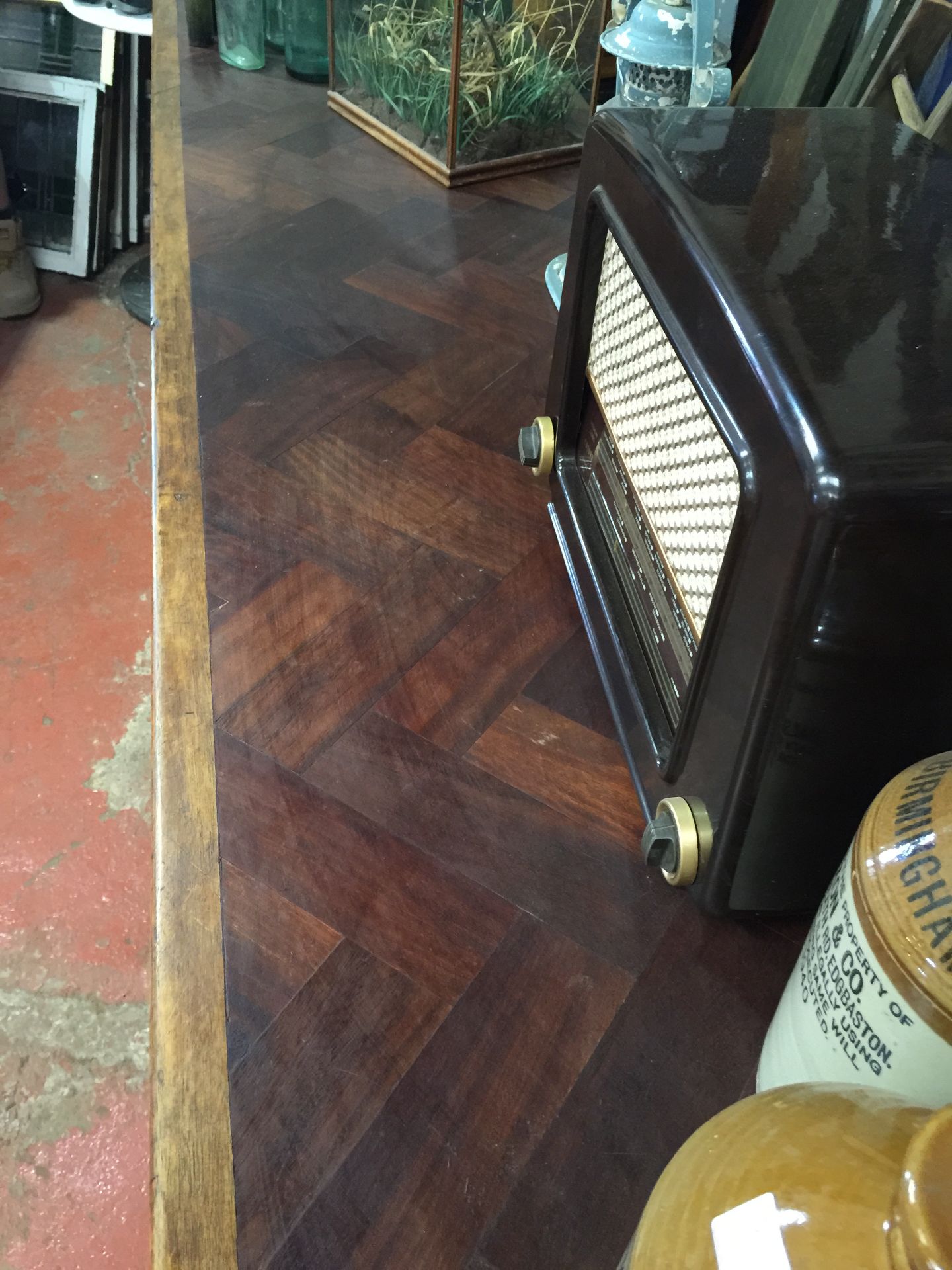 Stunning Reclaimed Pine Bar.  Ideal as a Bar or Shop Counter.  The new built frame has been clad wit - Image 7 of 12