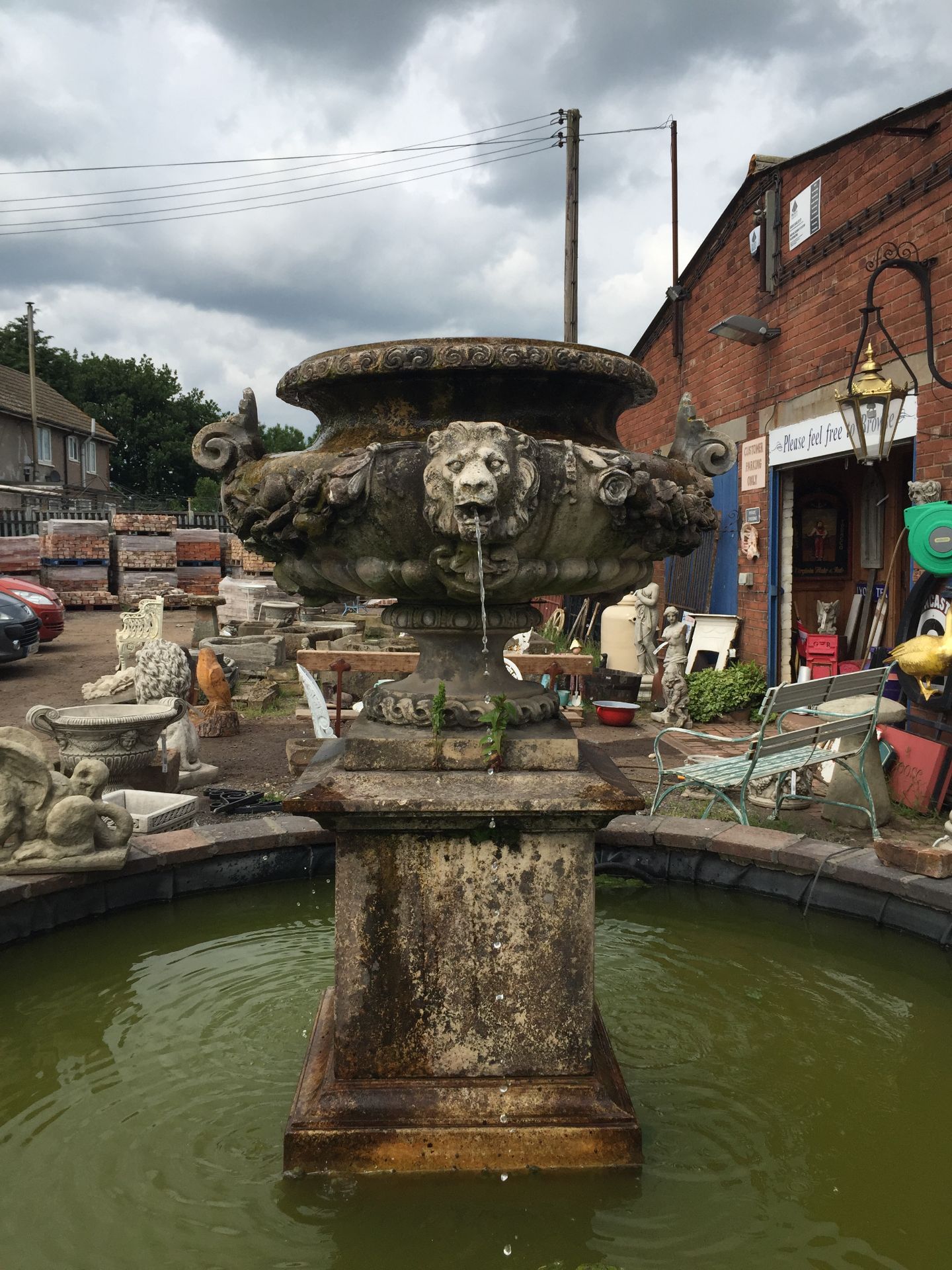 Stunning Large Iron Mask/Face Fountain.  This has been in situ for around the last 15 years.  It is - Image 2 of 9