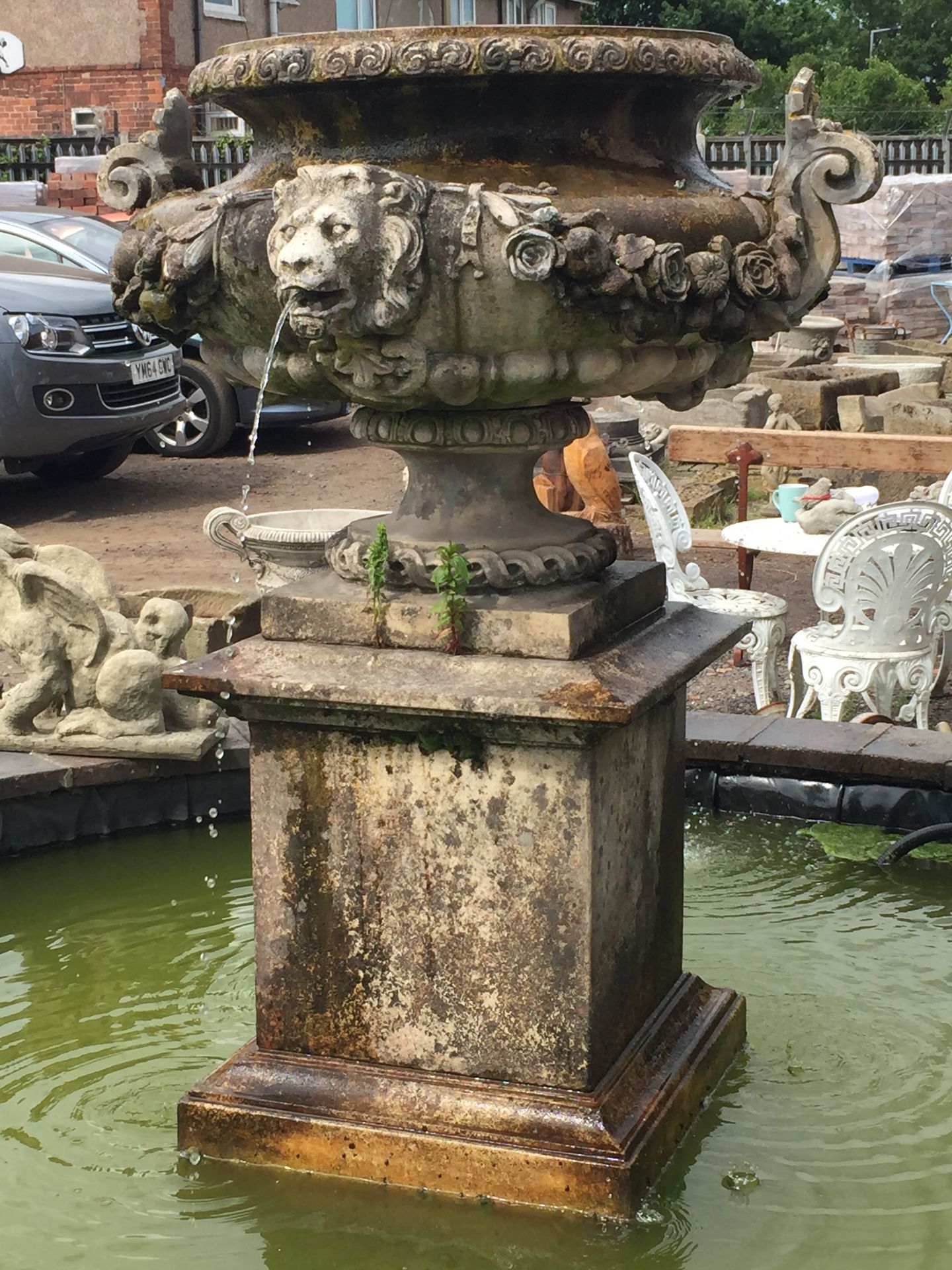 Stunning Large Iron Mask/Face Fountain.  This has been in situ for around the last 15 years.  It is - Image 7 of 9