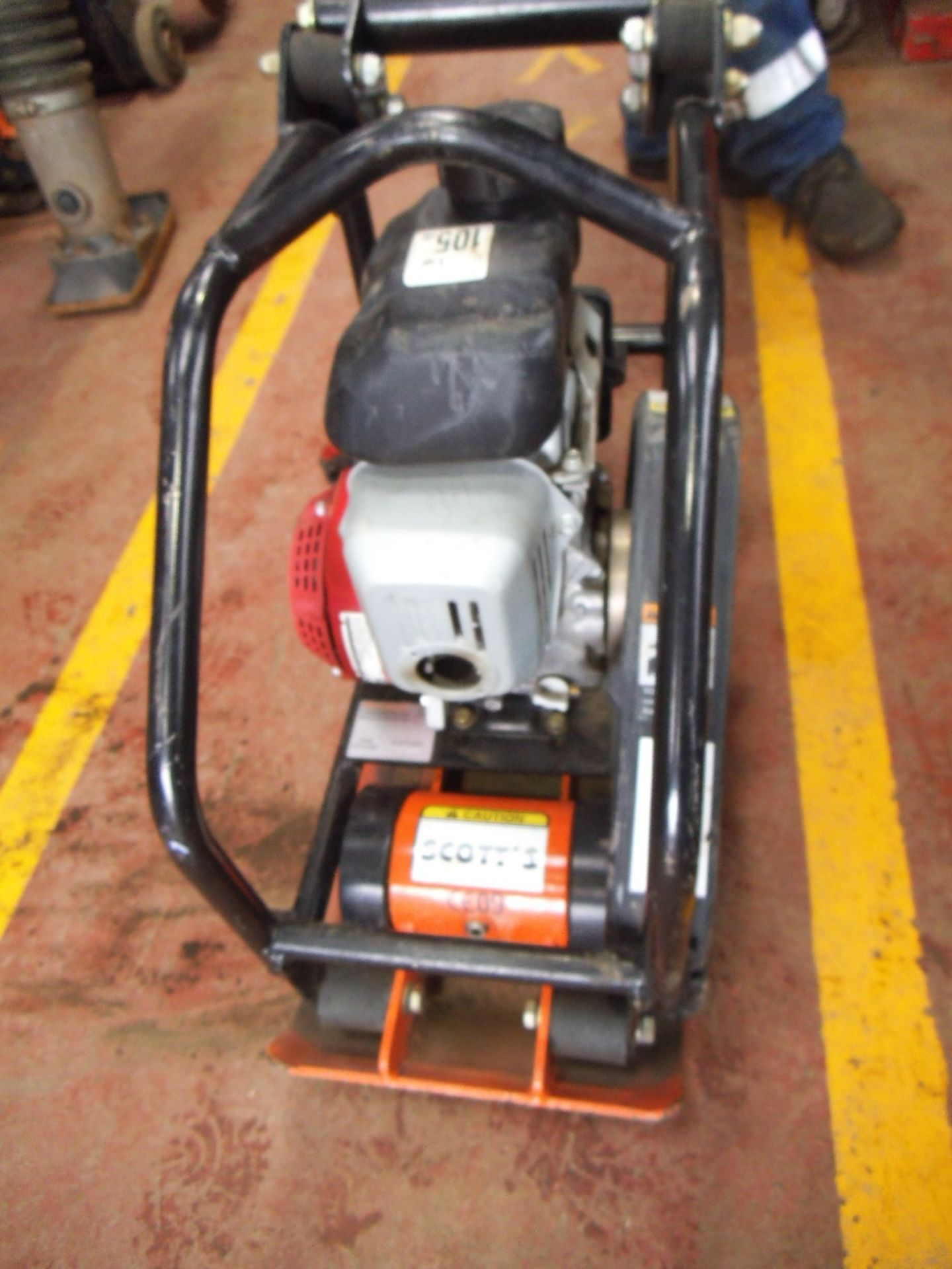 MBW GP1200S Vibrating Plate Compactor c/w Honda GX100 Engine (VPL04) - Image 2 of 2