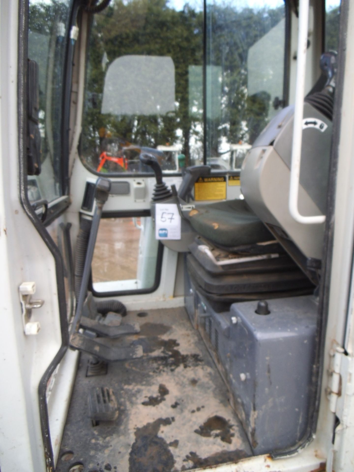 Takeuchi TB125 Tracked Excavator, Capacity: 3 Ton, Year of Manufacture: 2006, Hours: 2889  c/w 12in - Image 4 of 8