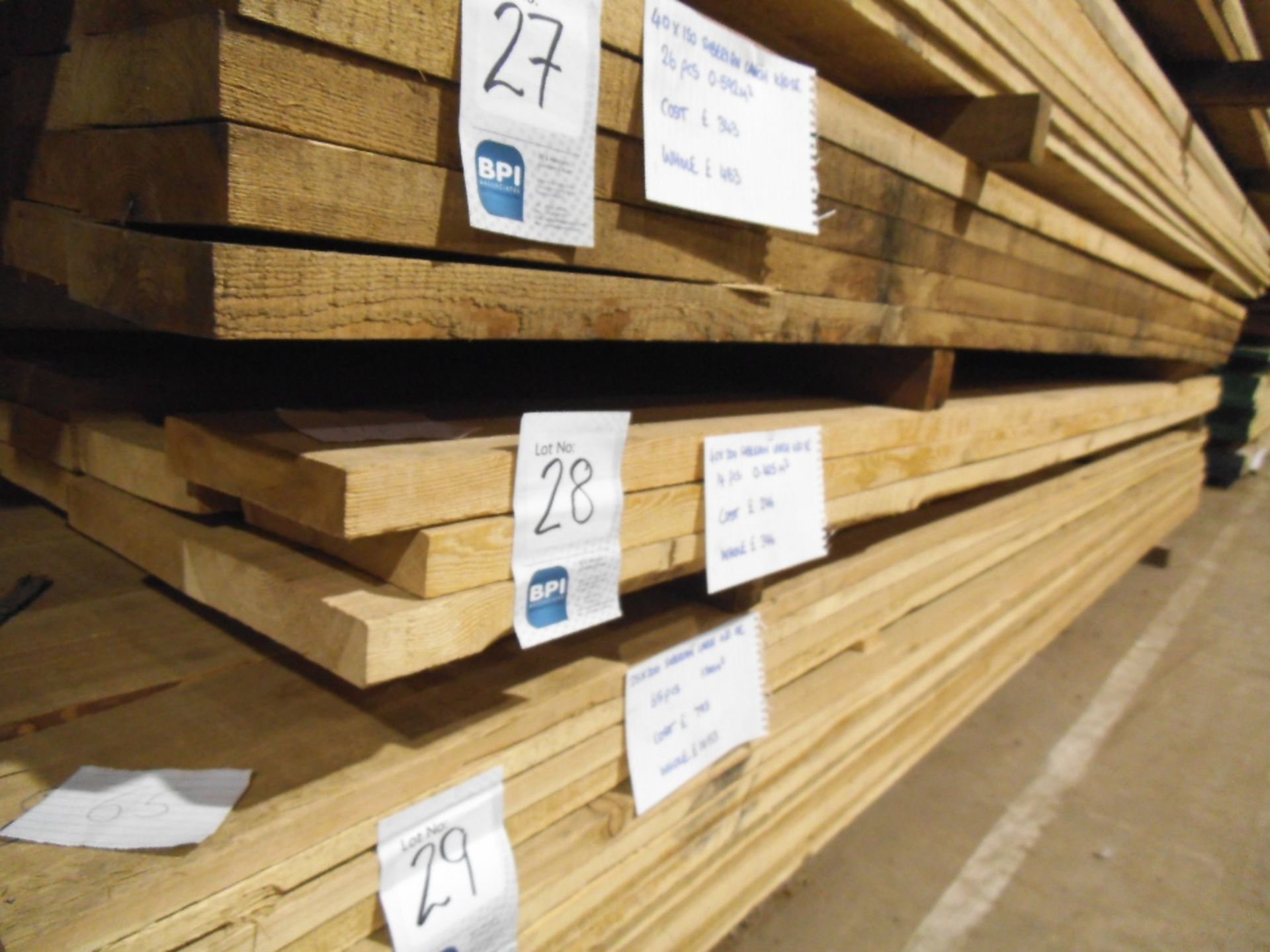 14 Lengths 40x200mm Siberian Larch KD SE, 0.425cum, Average Length: 4000mm