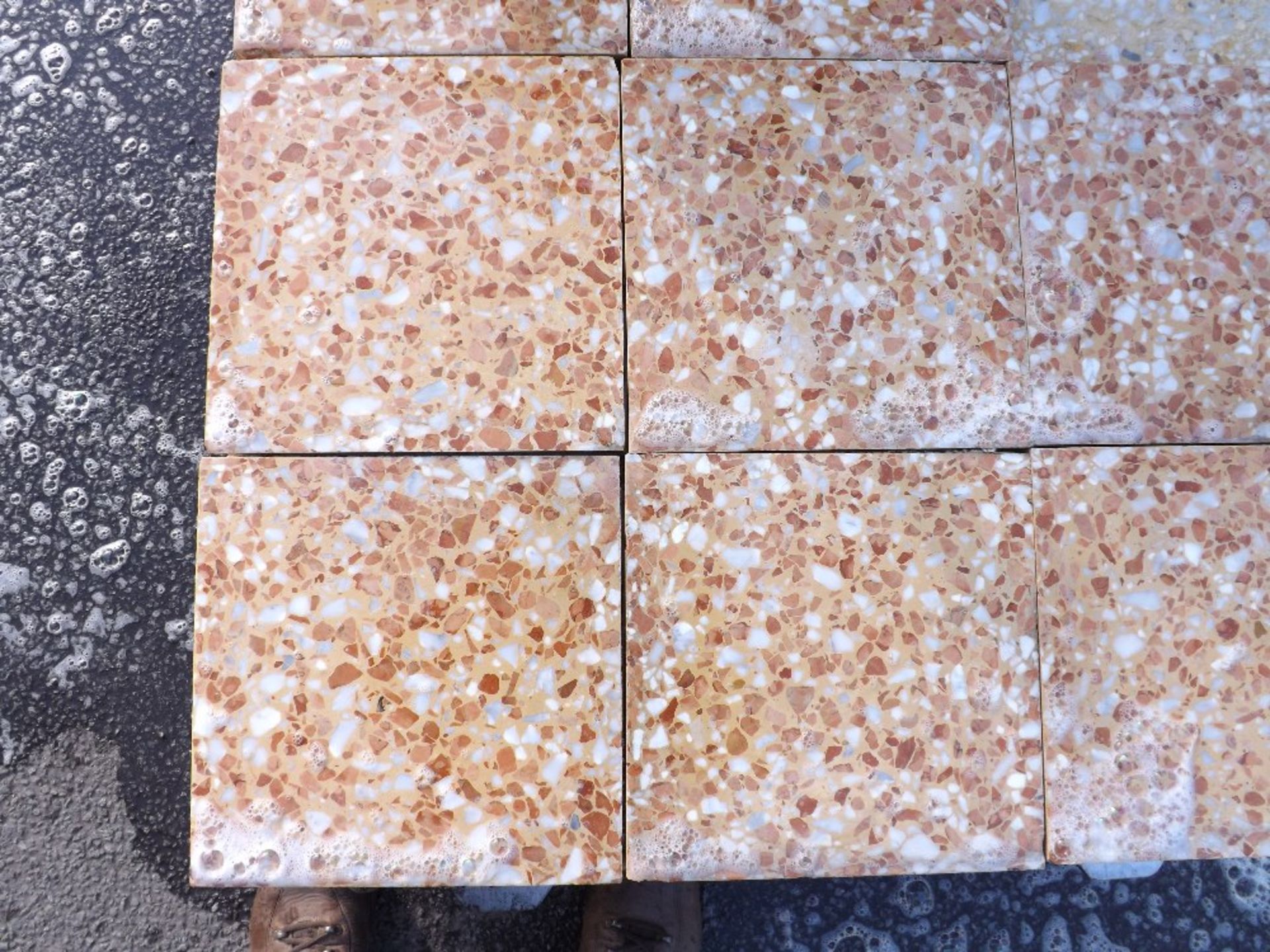 1 x Pallet Quilligotti Terrazo Floor Tiles, Size: 300 x 300mm, Coverage: 20sq yrd