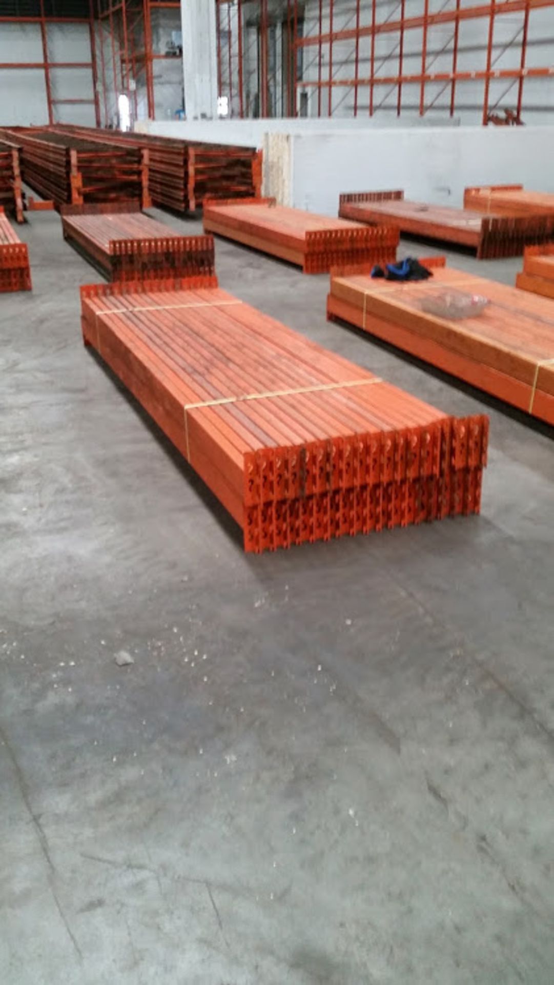 50 Bays of Ready Rack With Scarified Legs - Image 3 of 4