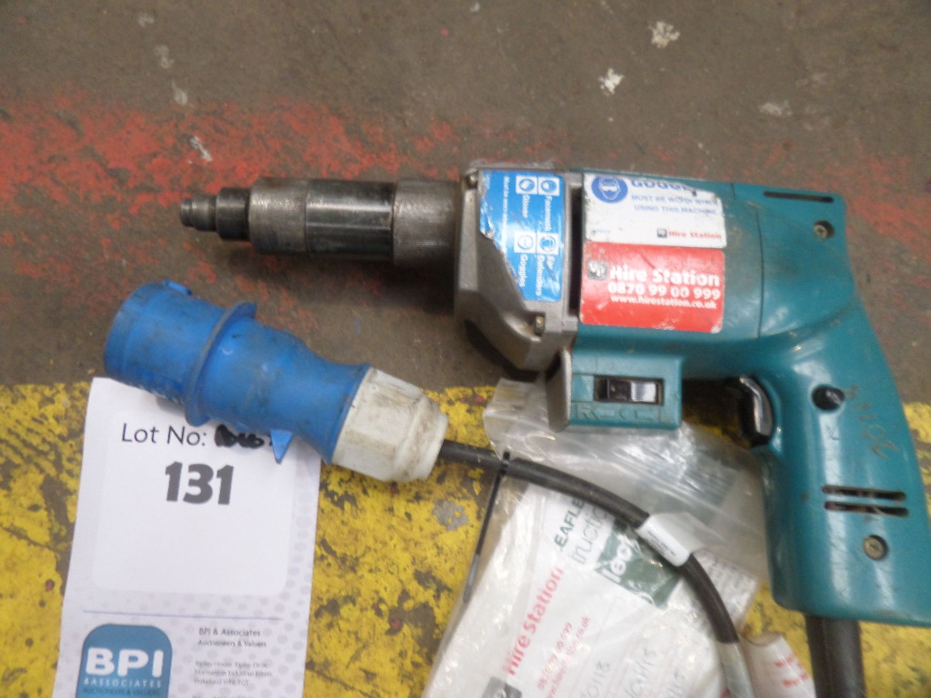 MAKITA 6701B {032016} ELECTRIC SCREWDRIVER 240v 16amp connection - power there and appears to work f
