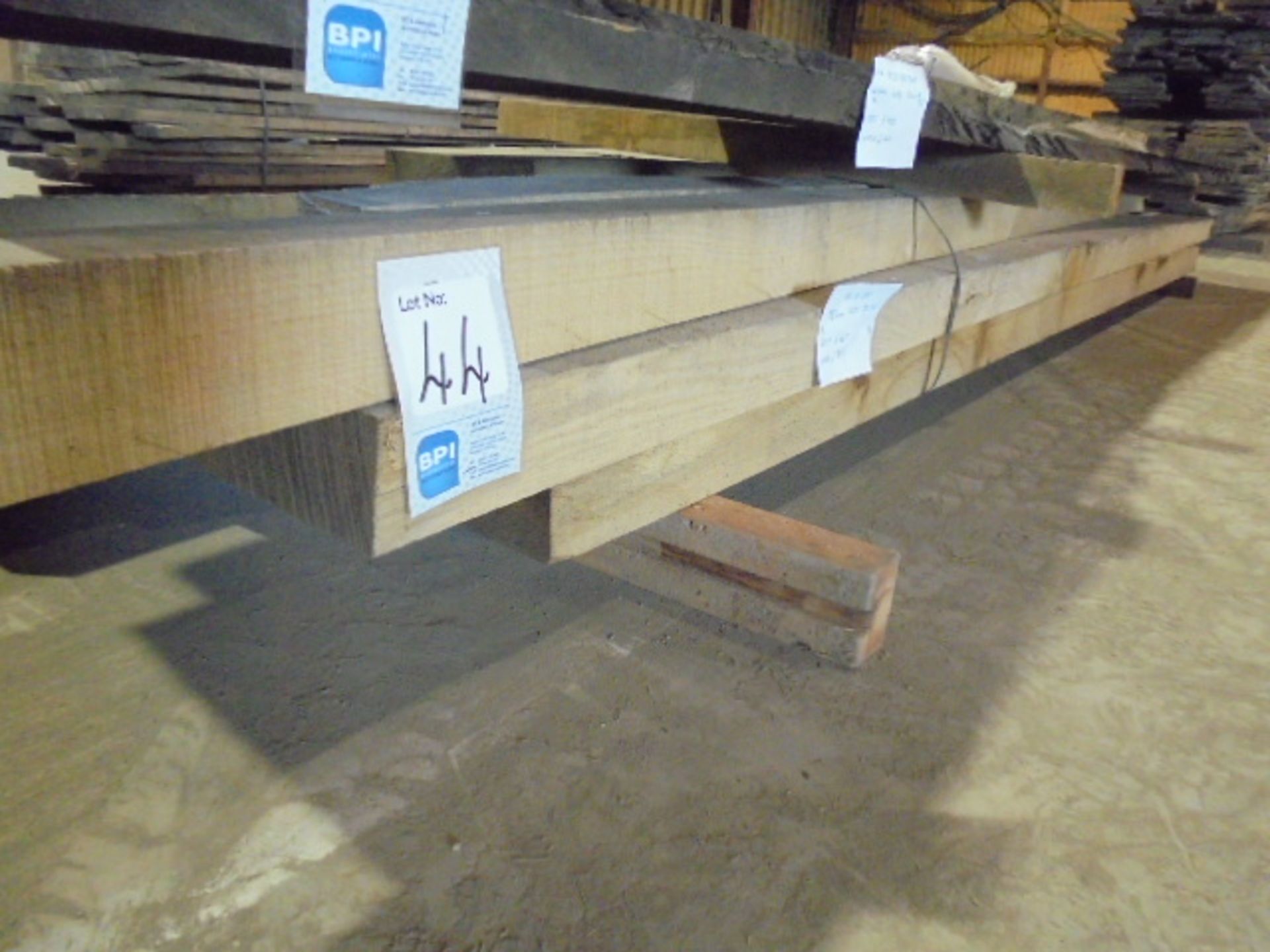 12 Lengths 80mm Oak KD SE, 0.672cum, Average Length: 3000mm