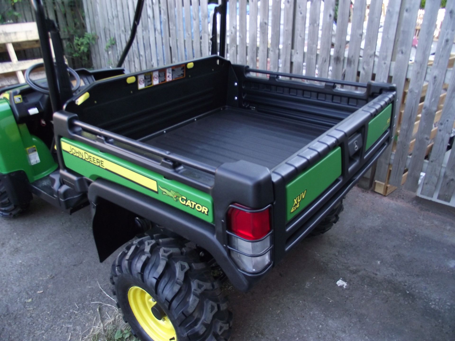 2013 John Deere Gator XUV 825E - Image 4 of 8