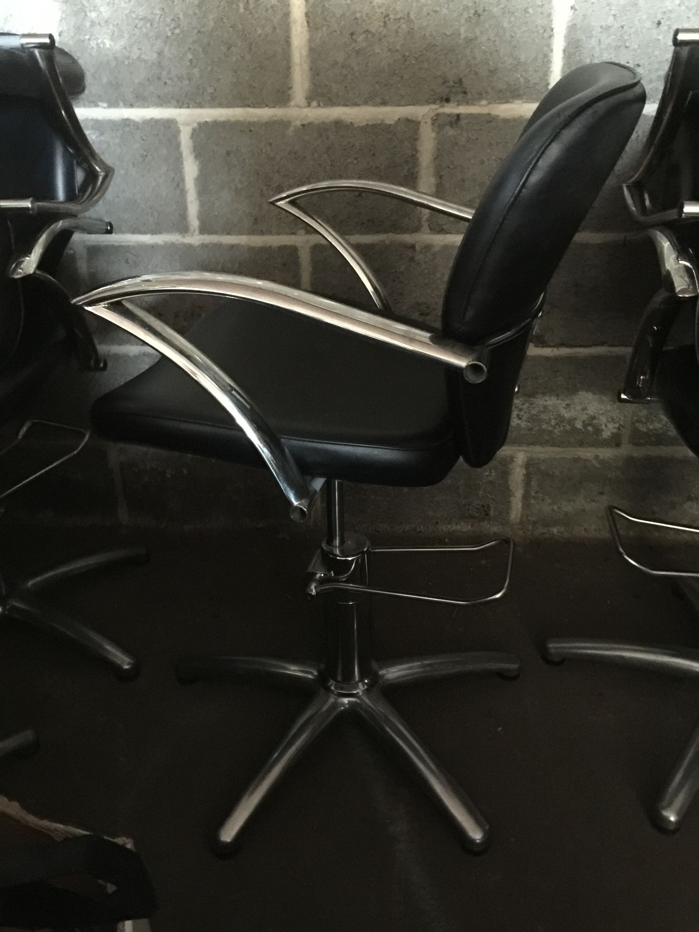 Salon Chair - Adustable height.  Black and Chrome.  Good condition, but in need of a clean.  One arm - Image 3 of 4