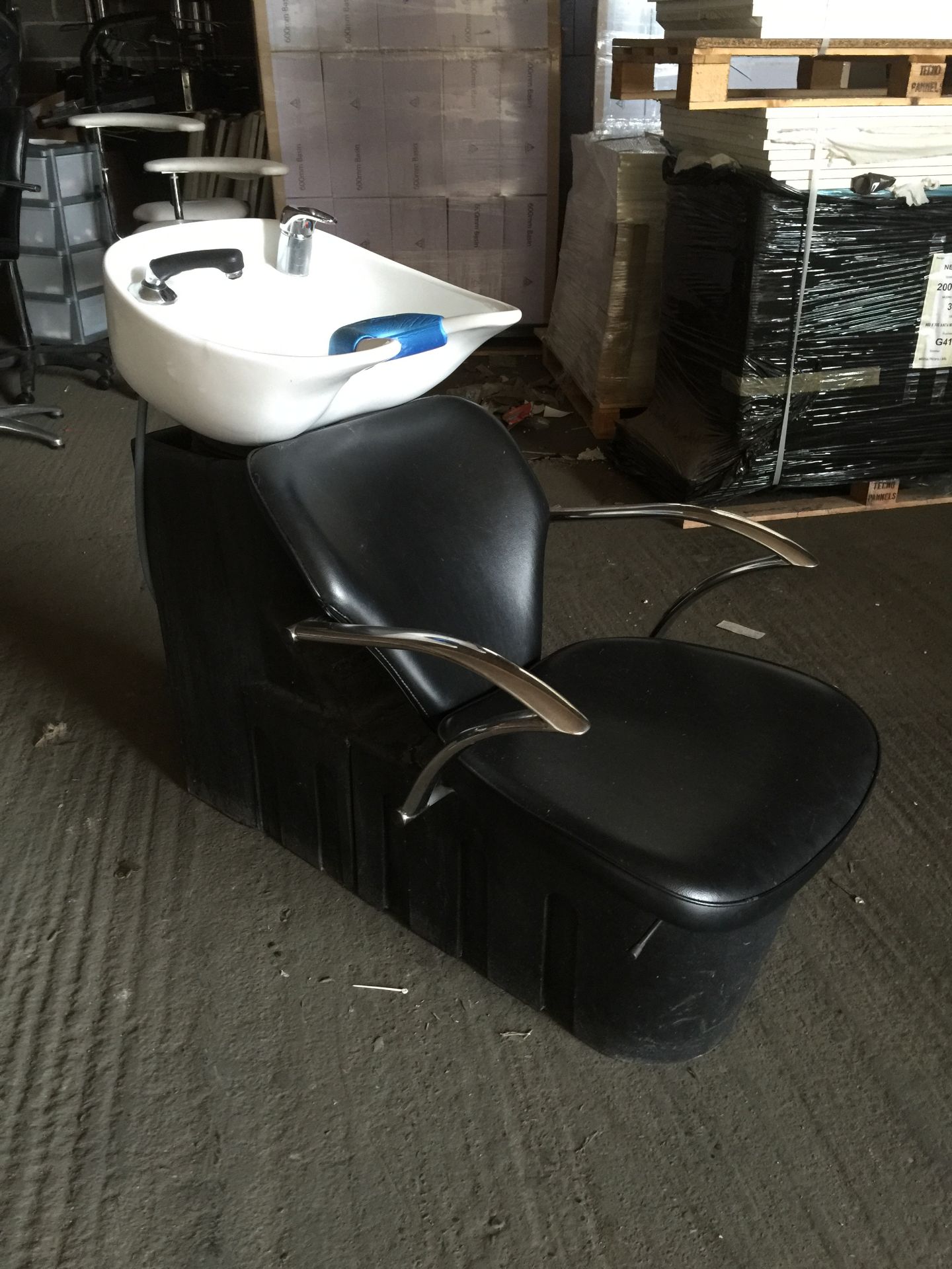 Salon Wash Basin and Chair.  Adjustable basin.  Extendable hose & mixer tap.  In need of a clean.  I