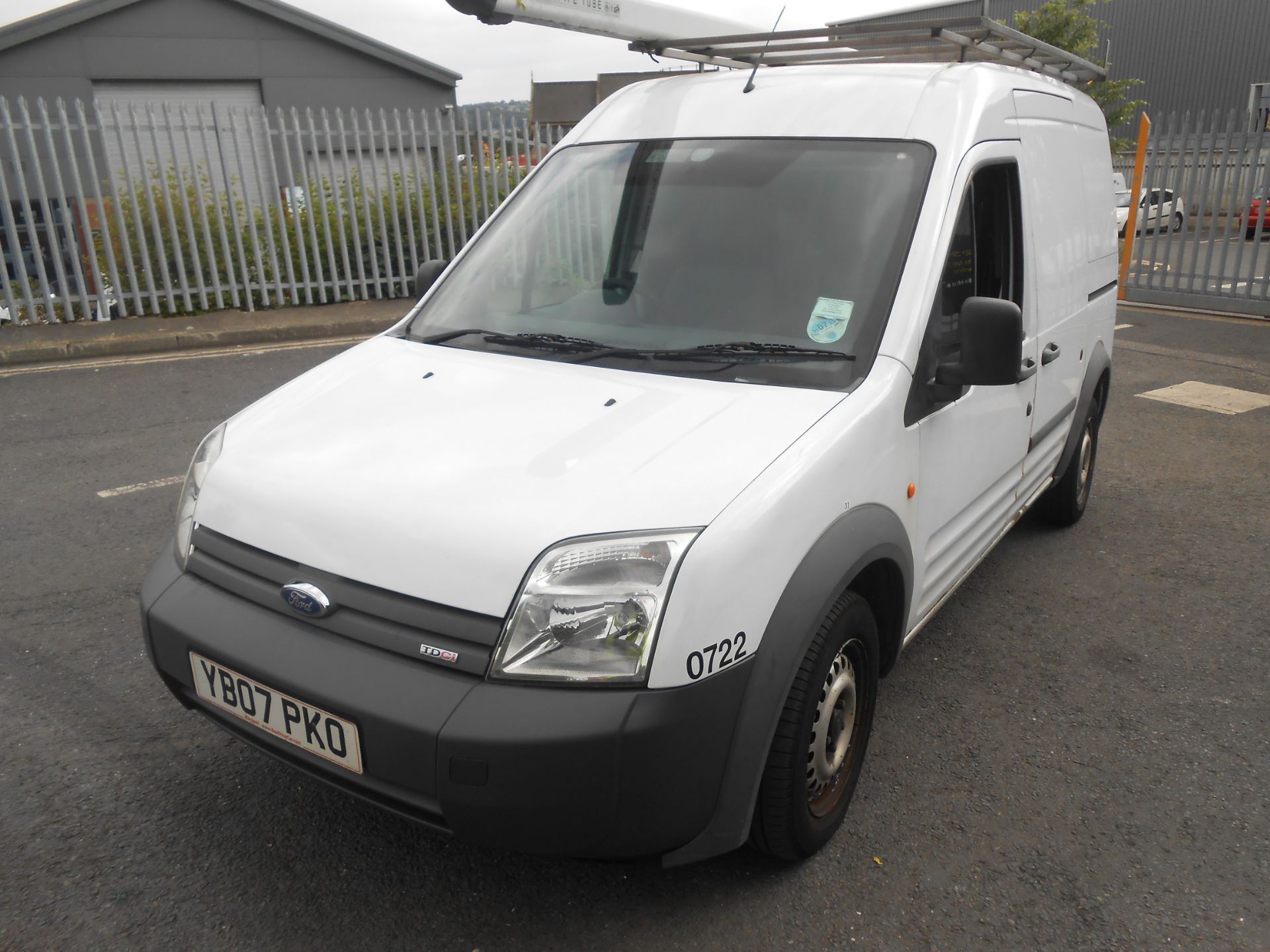 2007 (07) Ford Transit Connect L230 Van LWB - Image 2 of 6