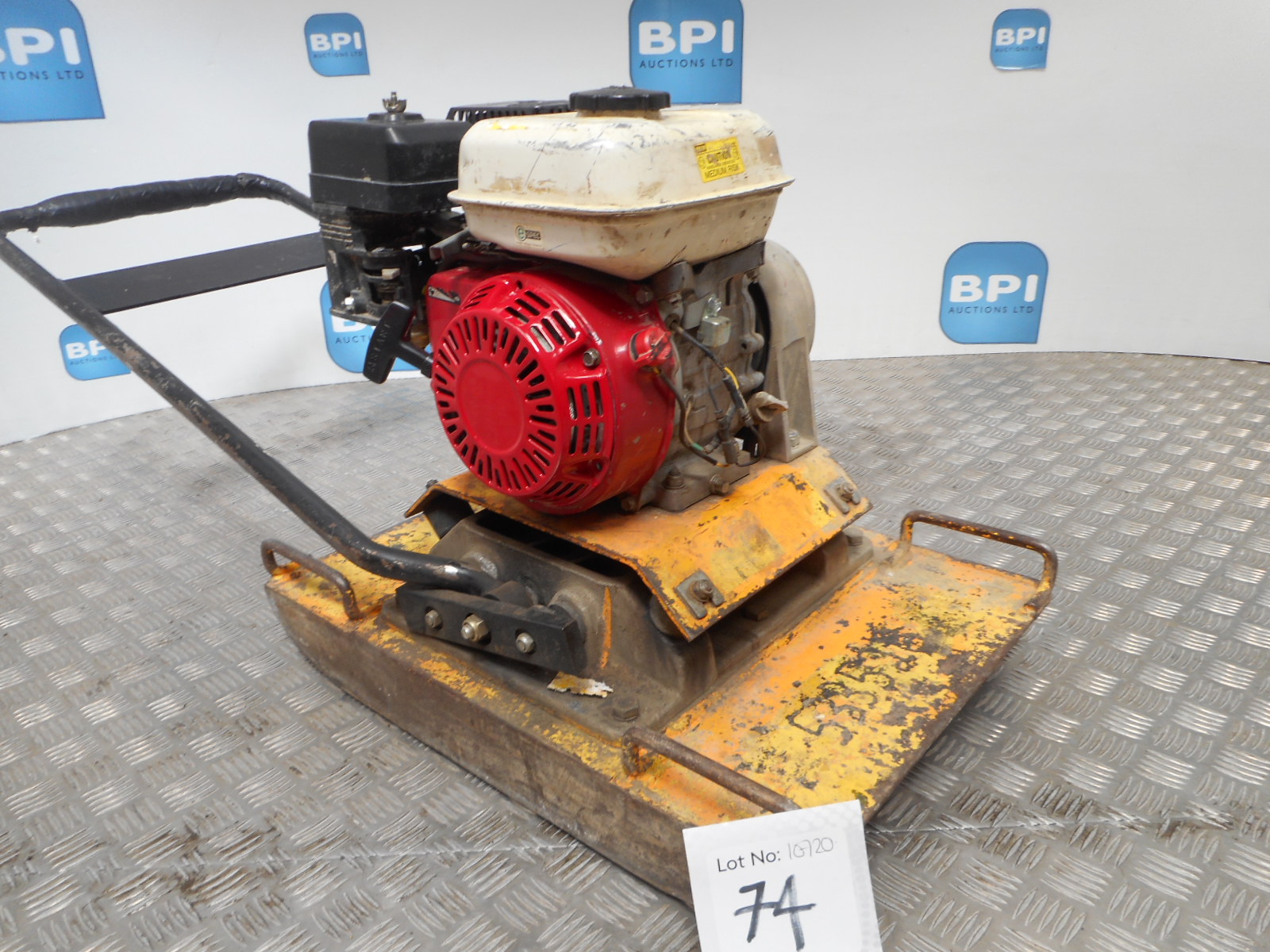 WACKER PVP75A {033717} PLATE COMPACTOR Size of plate is 400mm x