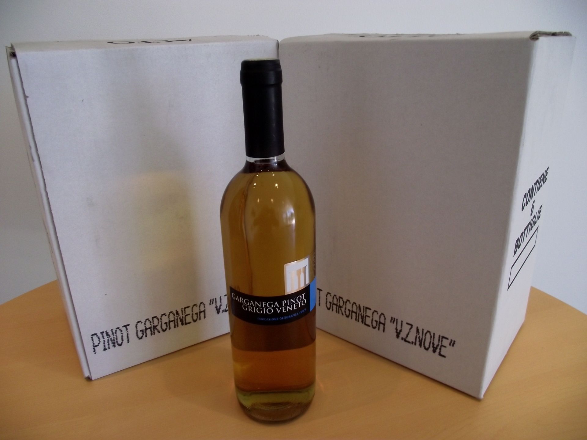 10 x Cases (4 Bottles in Each) Venti Zero Nove Garganch Pinot Griggio White