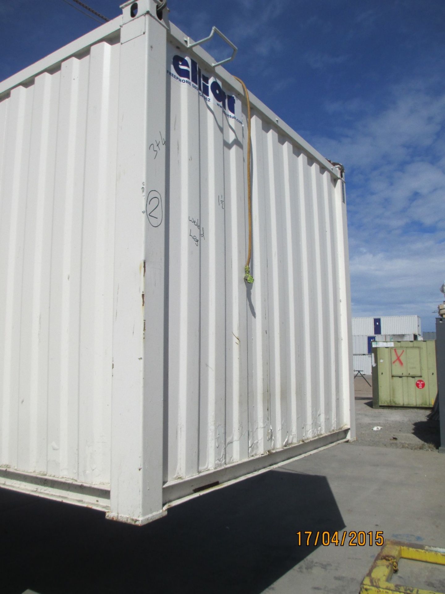 WST698 32ft x 9ft Anti Vandal Jack Leg 8 Bay Toilet Block - Image 3 of 7