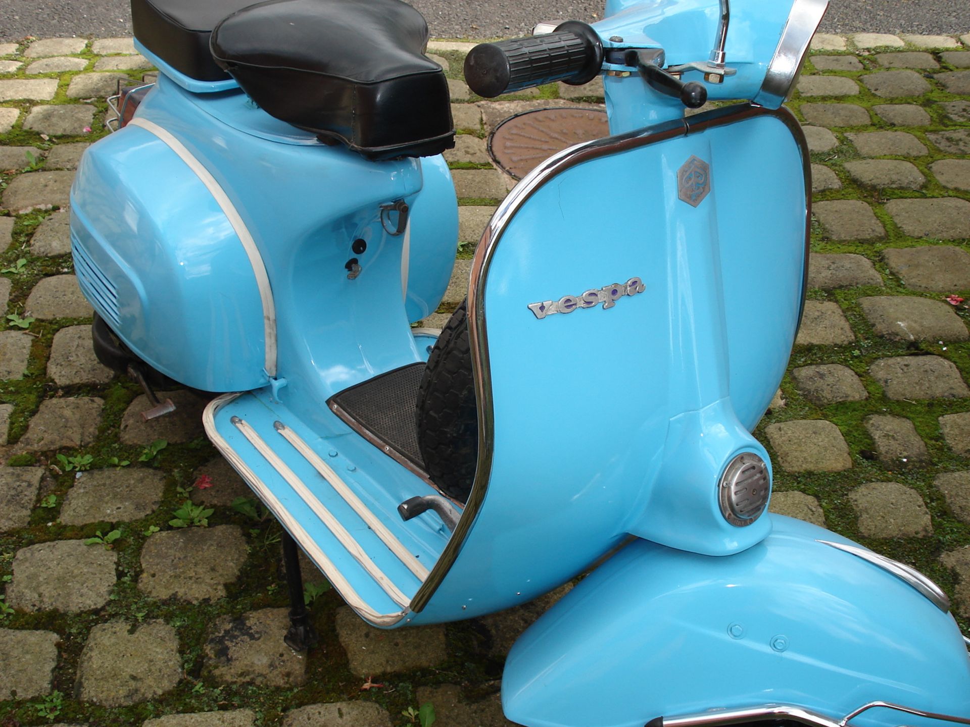 1972 VESPA Sprint 150CC, Sky Blue, EXCELLENT BODY CONDITION, HAD RECENT RESPRAY, STARTS/RUNS/DRIVES, - Image 3 of 7