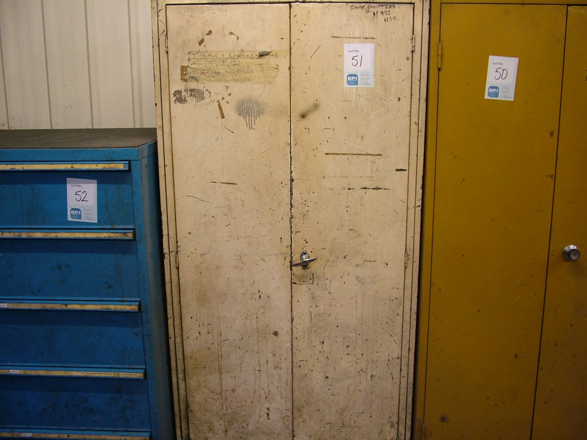 Double door steel cupboard - Image 2 of 2