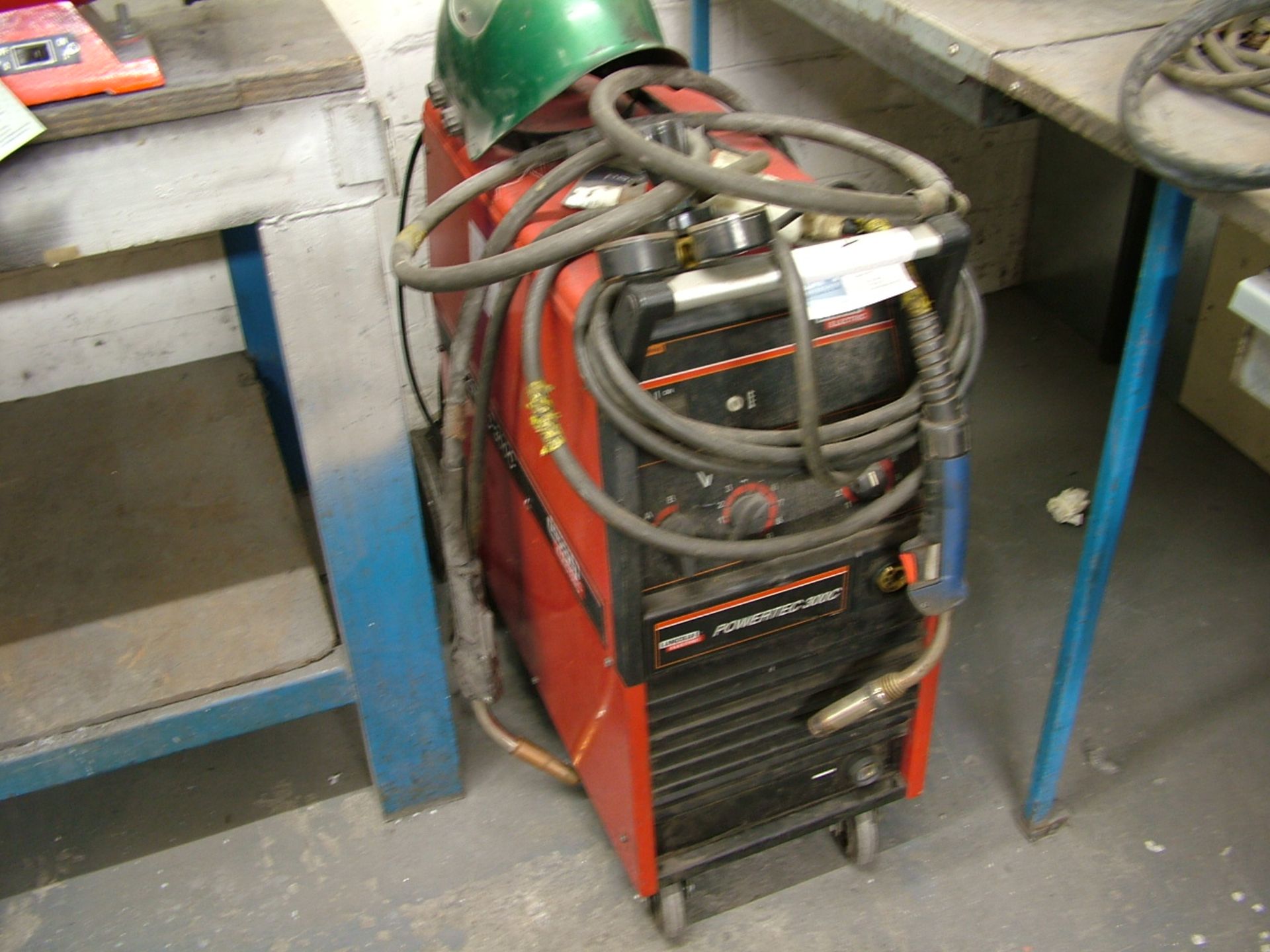 Lincoln Electric Powertec 300C MIG welder. 415V - Image 2 of 3