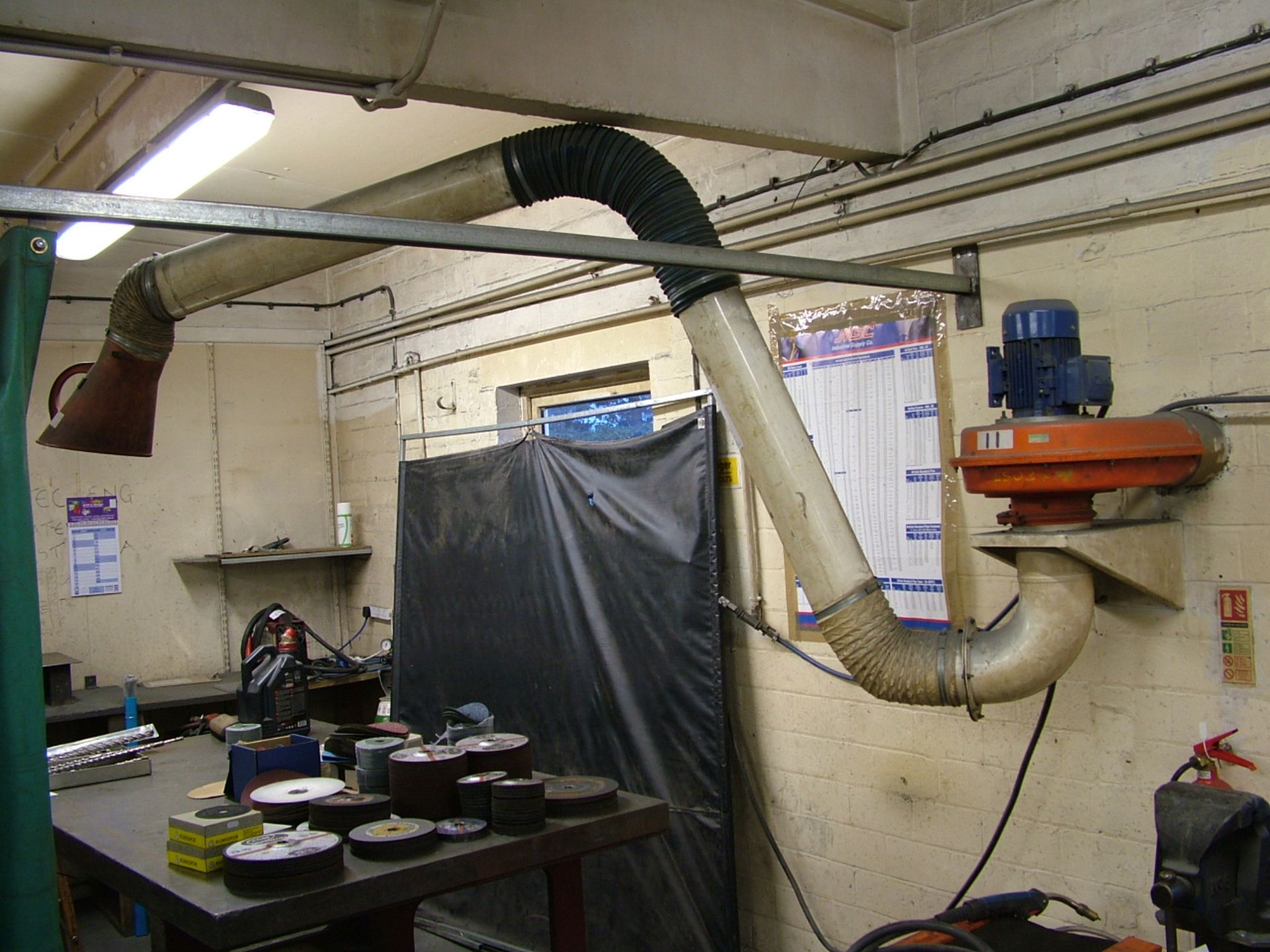 Fume extraction fan with flexi arm and hood - Image 2 of 2