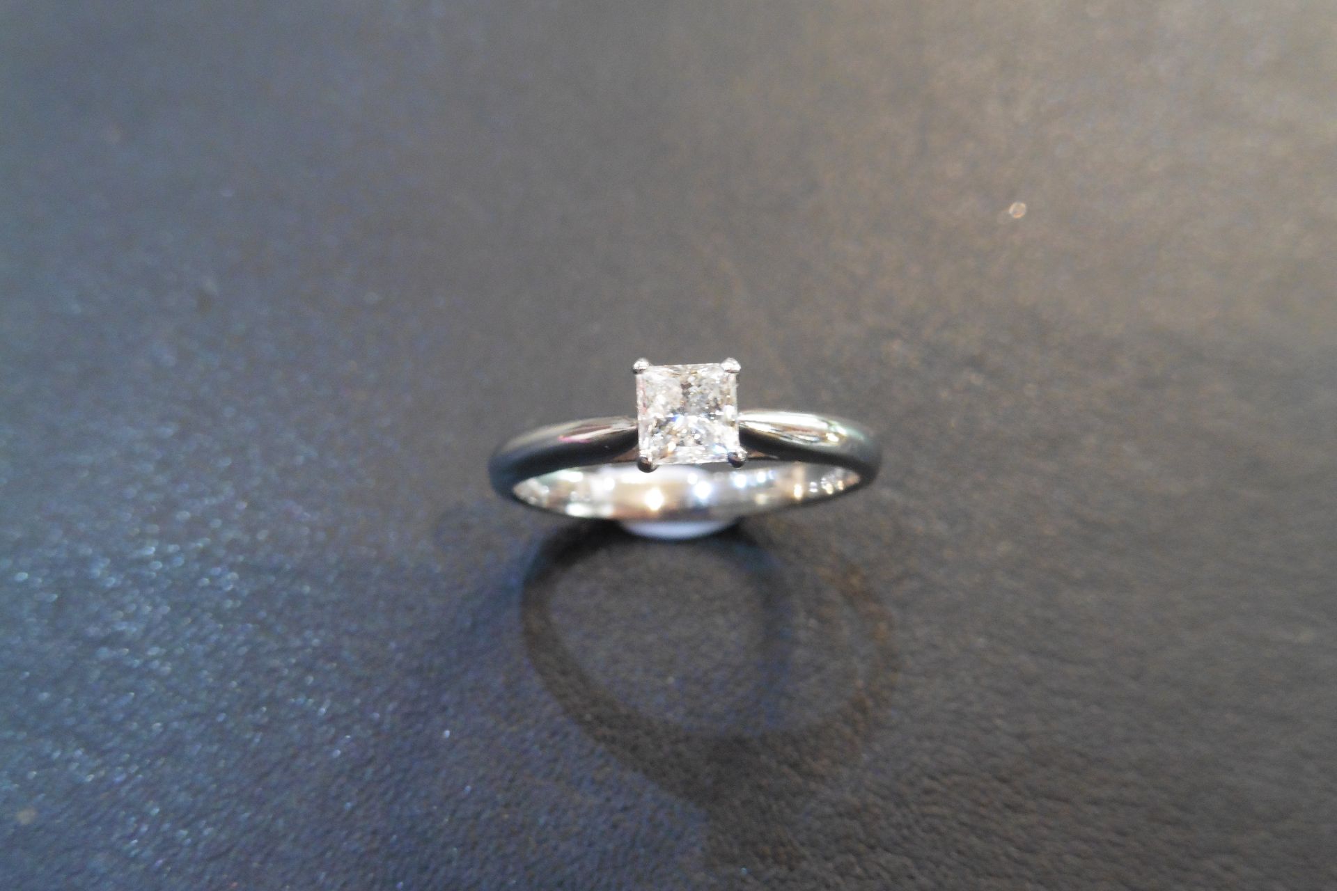 18ct white gold diamond solitaire ring set with a single princess cut diamond weighing 0.40ct, H col - Image 4 of 4