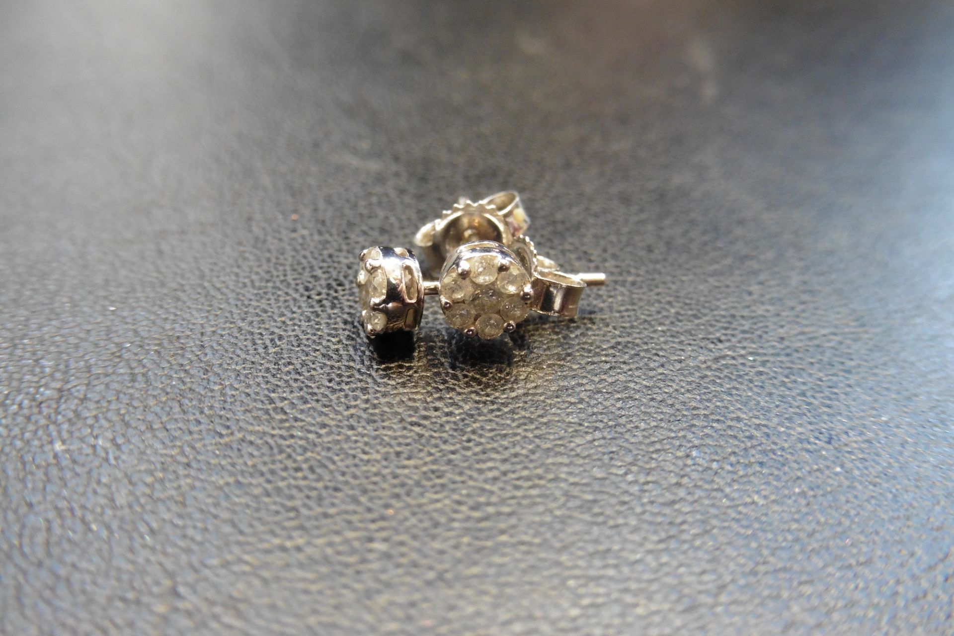 9ct white gold tiny diamond cluster earrings each set with 7 brilliant cut diamonds of P1 clarity we - Image 2 of 3