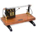 Coherer Demonstration Model, c. 1910
By "E. Leybold's Nachfolger, Cöln", coherer with tapper unit,