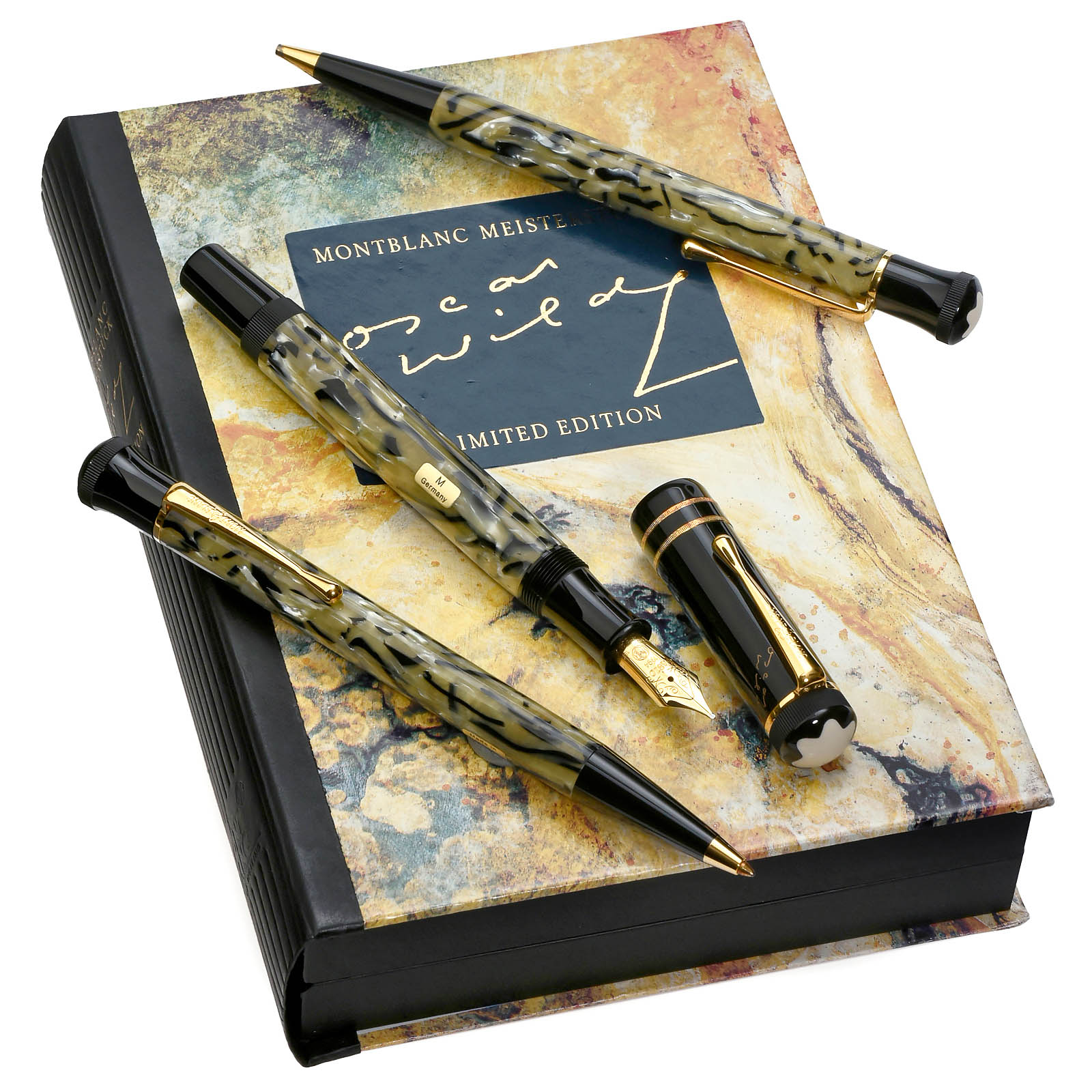 Montblanc "Oscar Wilde" Writing Set, 1994
Limited Writers Edition 3-piece set. Including fountain