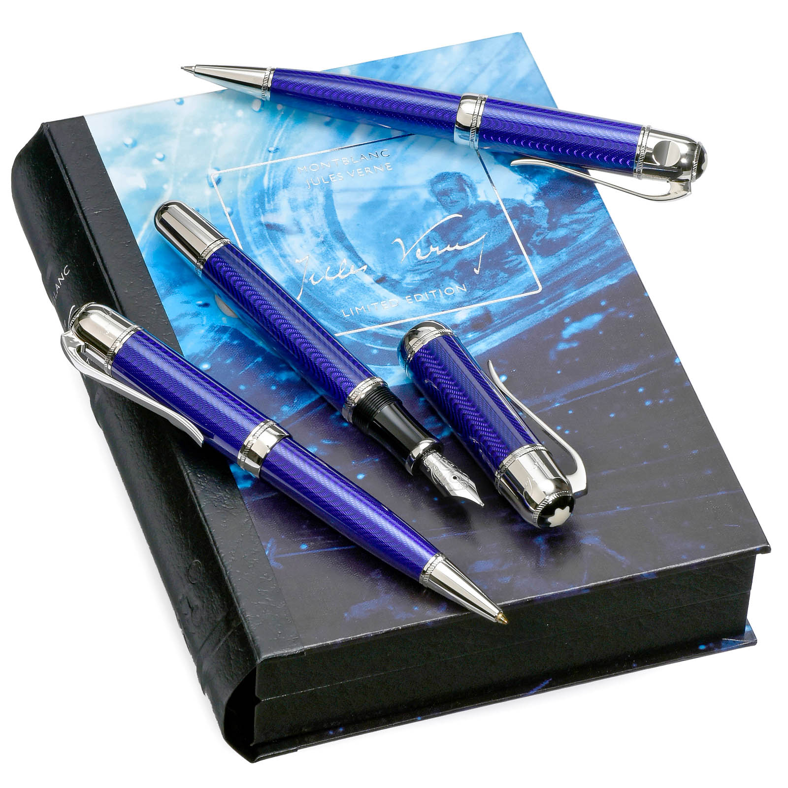 Montblanc "Jules Verne" Writing Set, 2003
Limited Writers Edition 3-piece set; comprising fountain