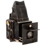 Mentor Reflex Camera, c. 1910 Mentor-Kamerafabrik Goltz & Breutmann, Dresden. Size 9 x 12 cm, Tessar