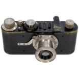 Leica I (A), 1930 Leitz, Wetzlar. No. 35459, original patina, Elmar 3,5/5 cm, shutter sluggish. With