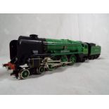 Model railways - Wrenn - a diecast OO/HO gauge steam locomotive 4-6-2 with tender,