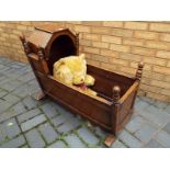 A child's period cradle with hinge cover (bear not included) - Est £80 - £120