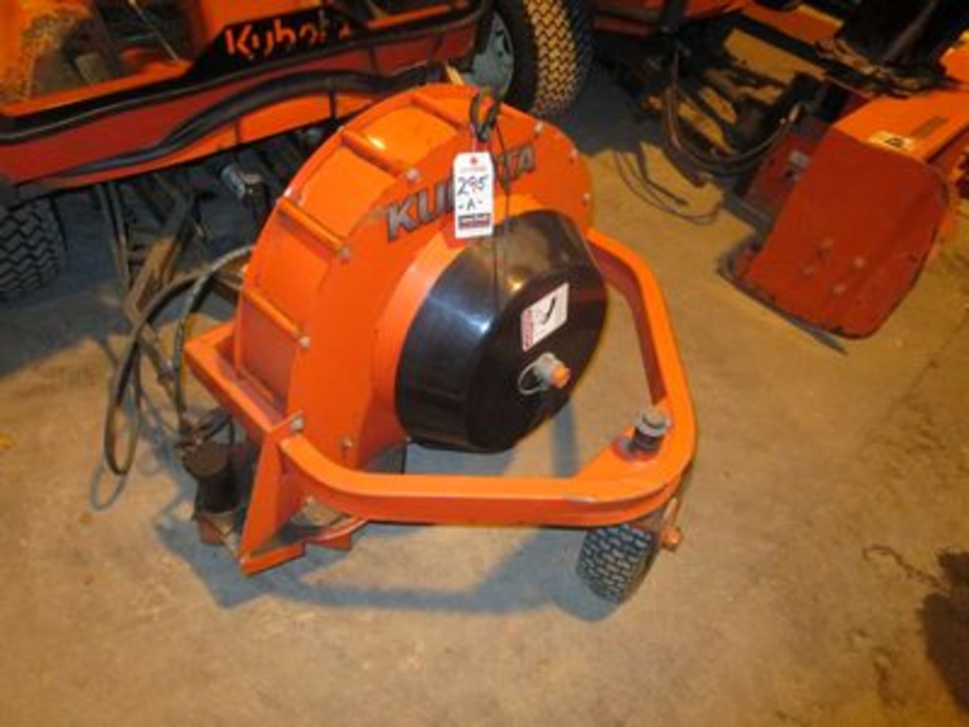 KUBOTA HYD. LEAF BLOWER ATTACH., M/N F2535D