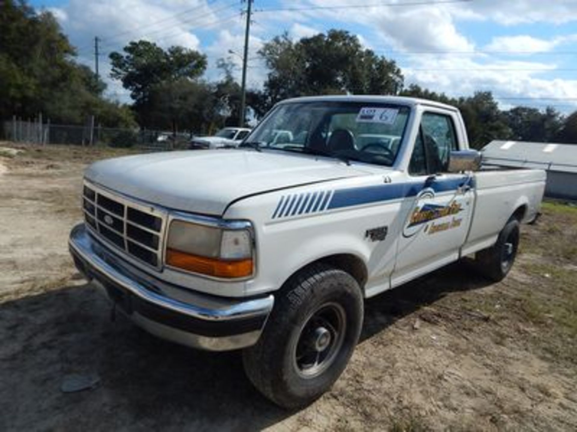 1996 FORD F250 XLT PICKUP TRUCK, POWER STROKE, DIESEL, 5 SP. TRANS., PS, PB, AC, 8' BED, 308,155