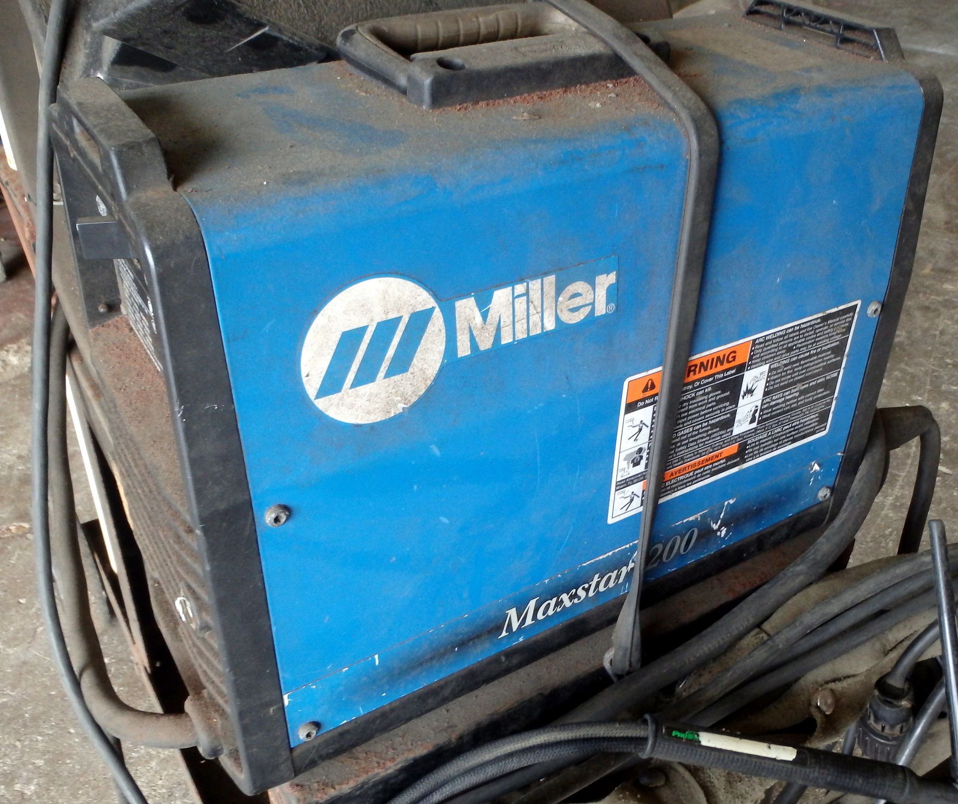 Miller Maxstar 200 DX w/ Coolmate 4 water cooler Ser. LF342661 - Image 3 of 7