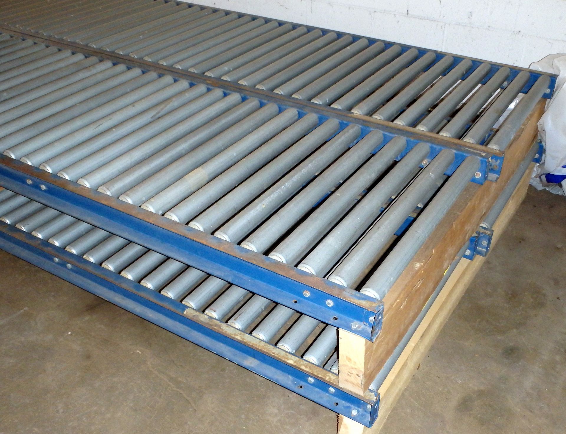 Lot of 4 Roller Conveyors - Image 2 of 3