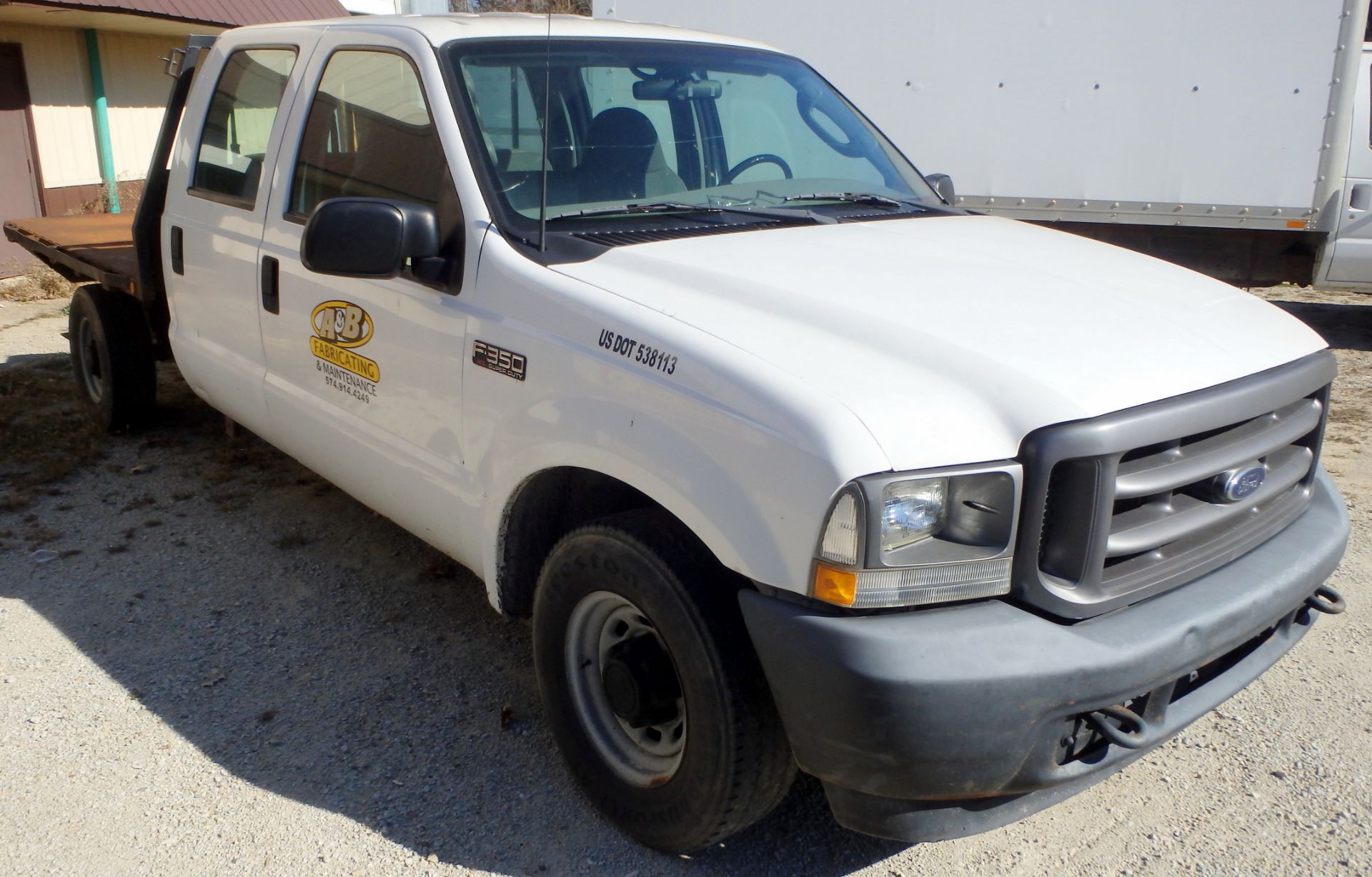 2003 Ford F350 Super Duty XL Flatbed Truck - Image 2 of 23