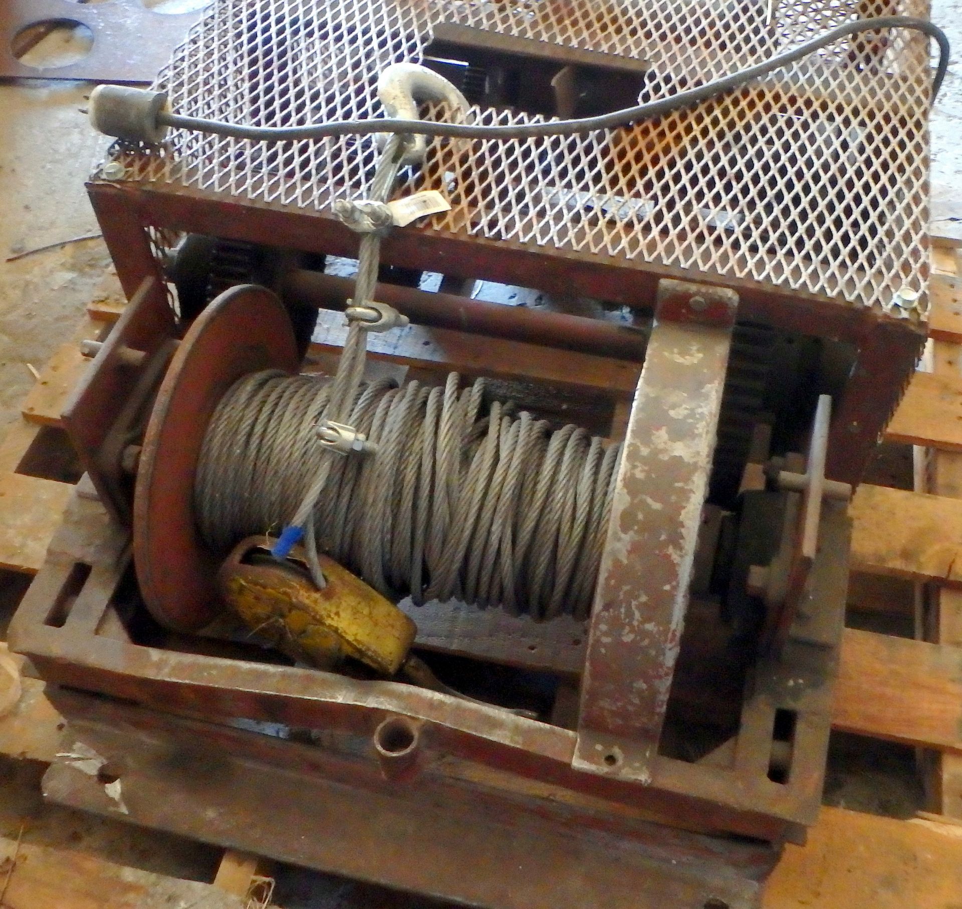 Cable Winch - Image 2 of 4