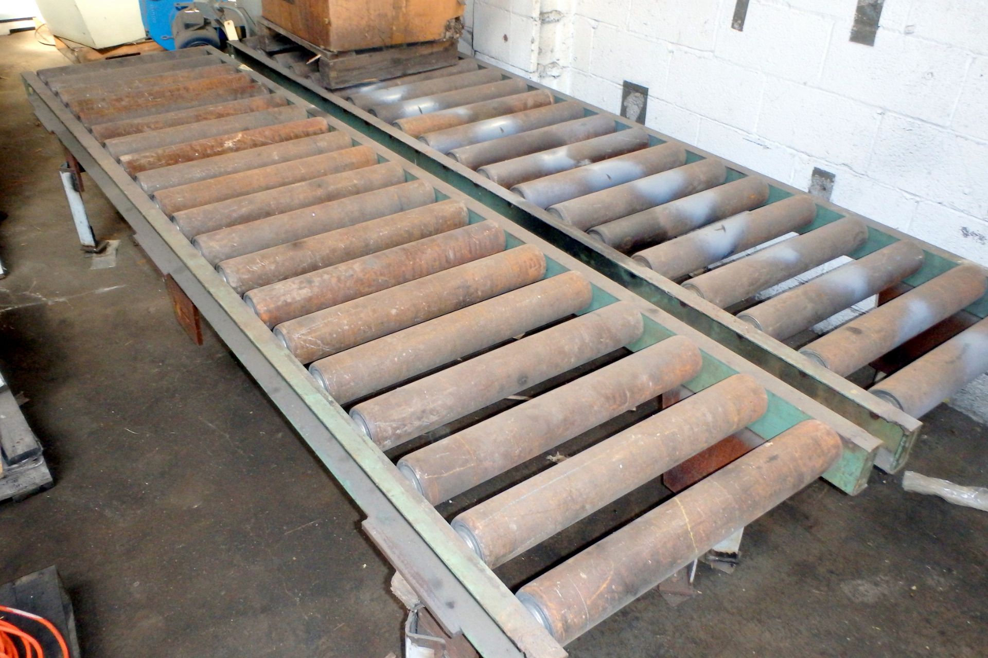 Lot of 2 Roller Conveyors - Image 2 of 2