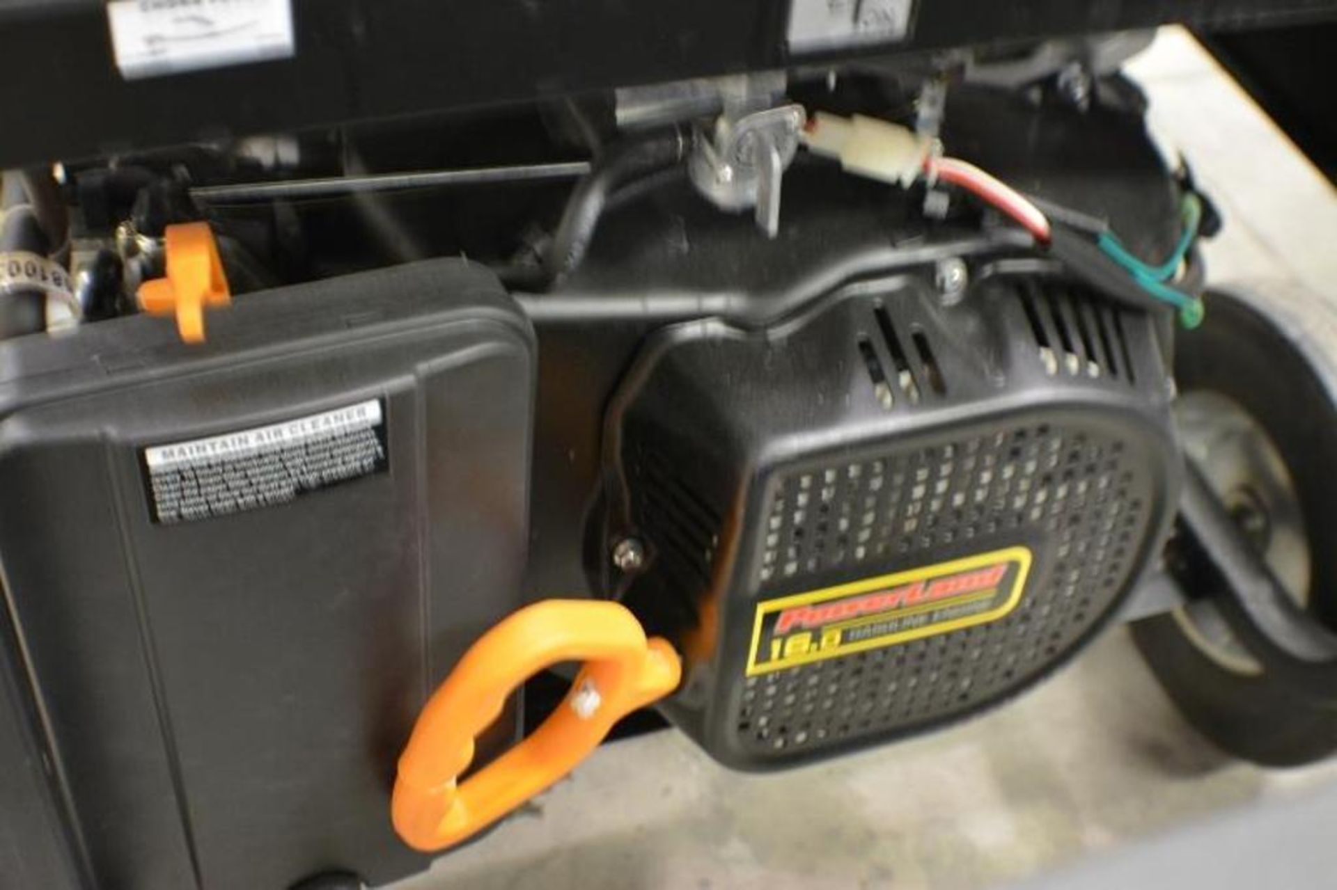 10000 Watts Gasoline Generator 16.0 HP with Electric Start Single Phase 120/240 Volts by Powerland - Image 7 of 7