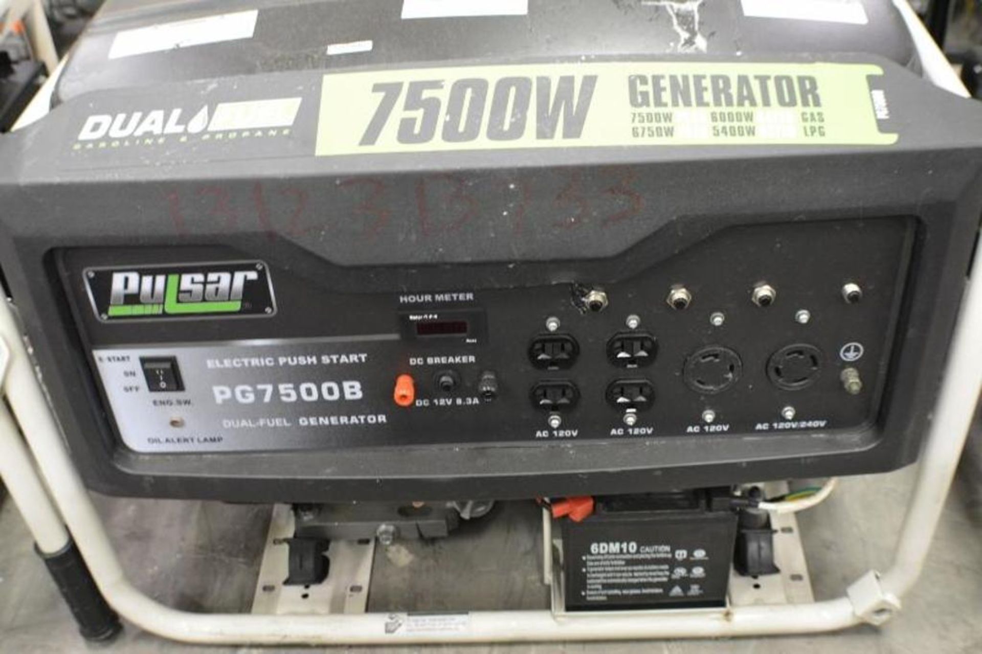 7500 Watts Dual Fuel Generator Gasoline & Propane with Electric Start 420cc 120/240Volts - Image 2 of 5