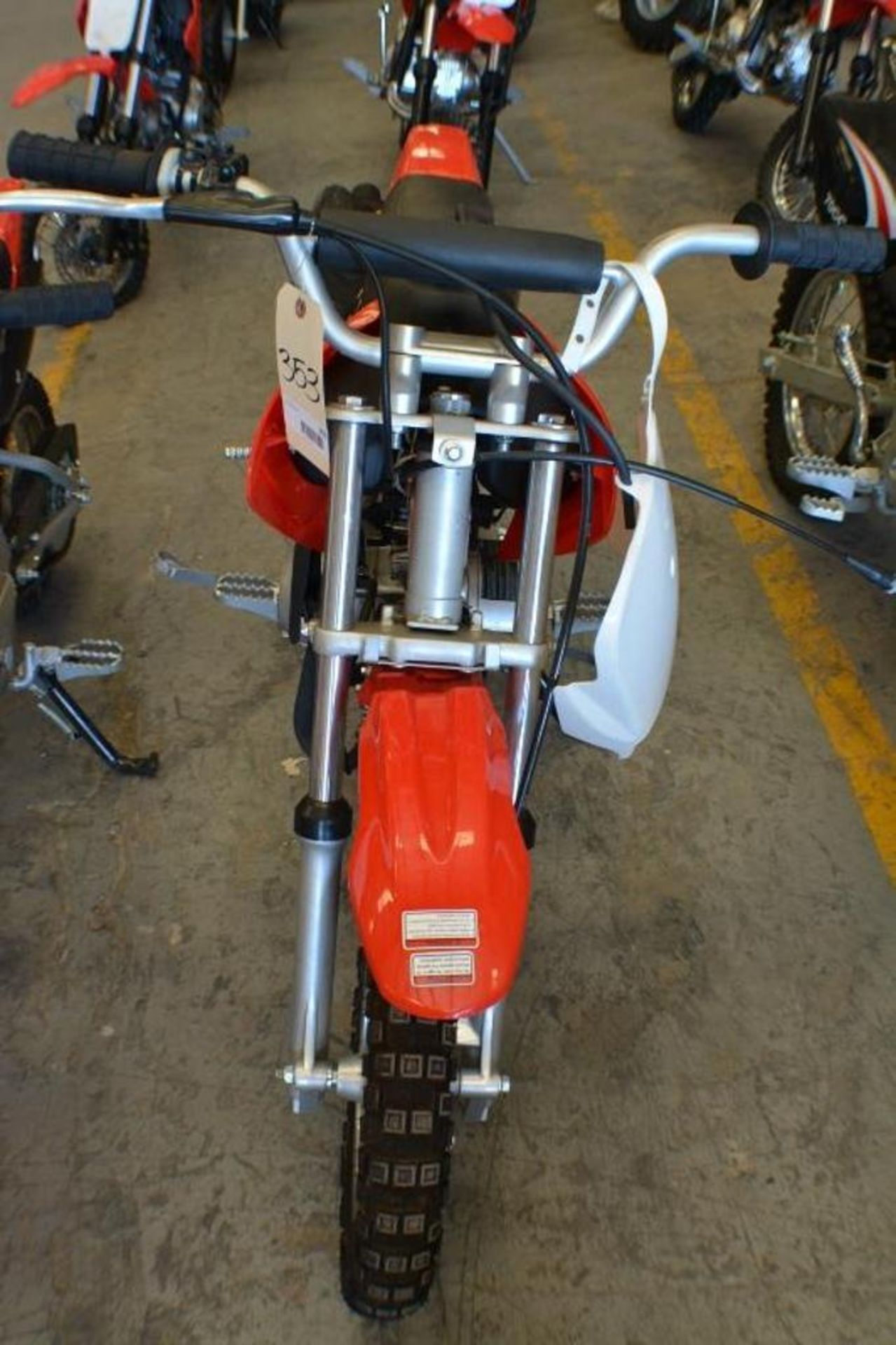 Dirt Bike 50cc 4 Stroke Red/Black Color. This unit is for EXPORT ONLY. Buyers acknowledges purchase - Image 3 of 7