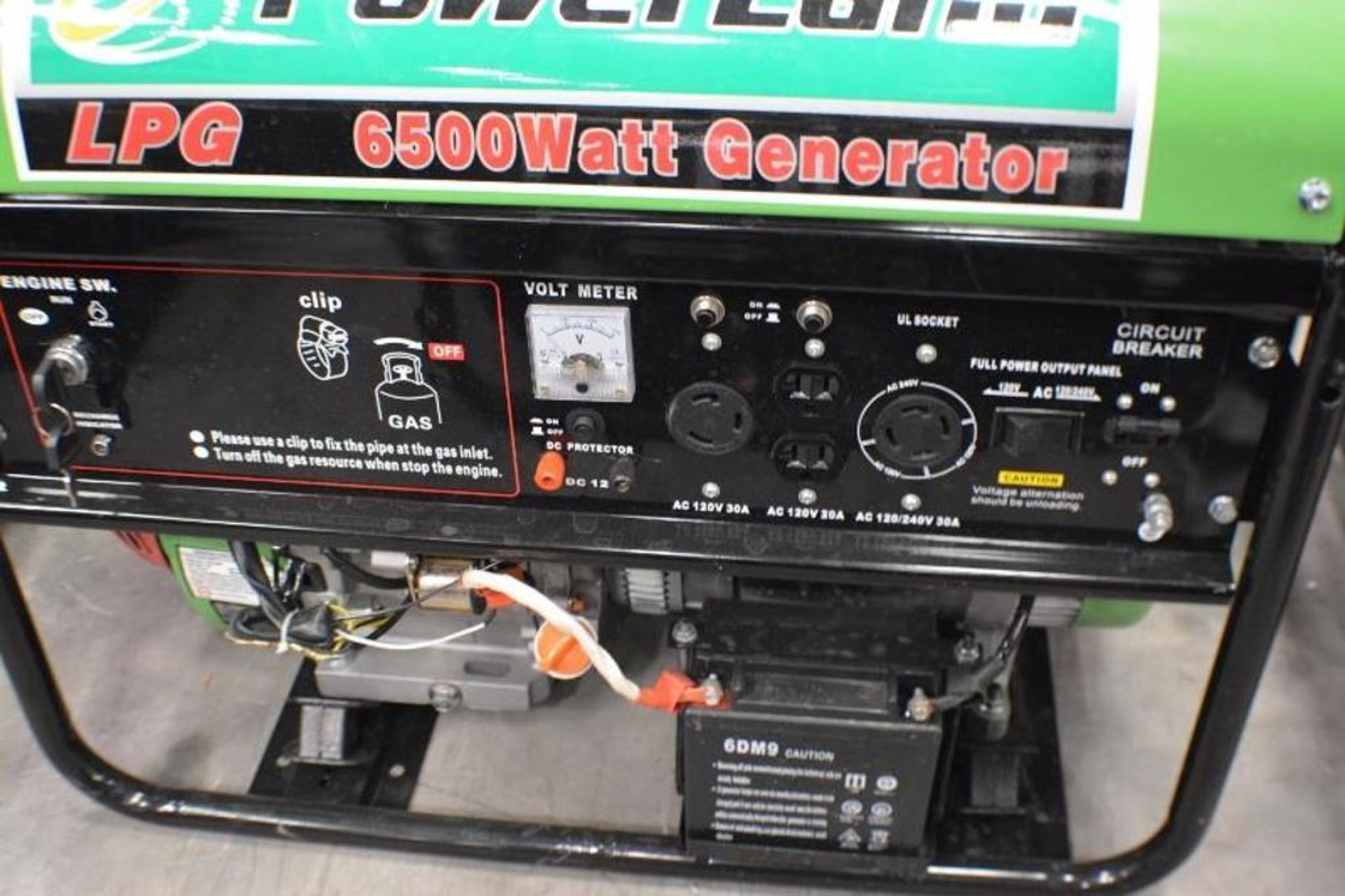 6500 Watts LPG Generator 60Hz 16.0HP Single Phase 120/240Volts with Electric Start by Powerland - Image 2 of 5