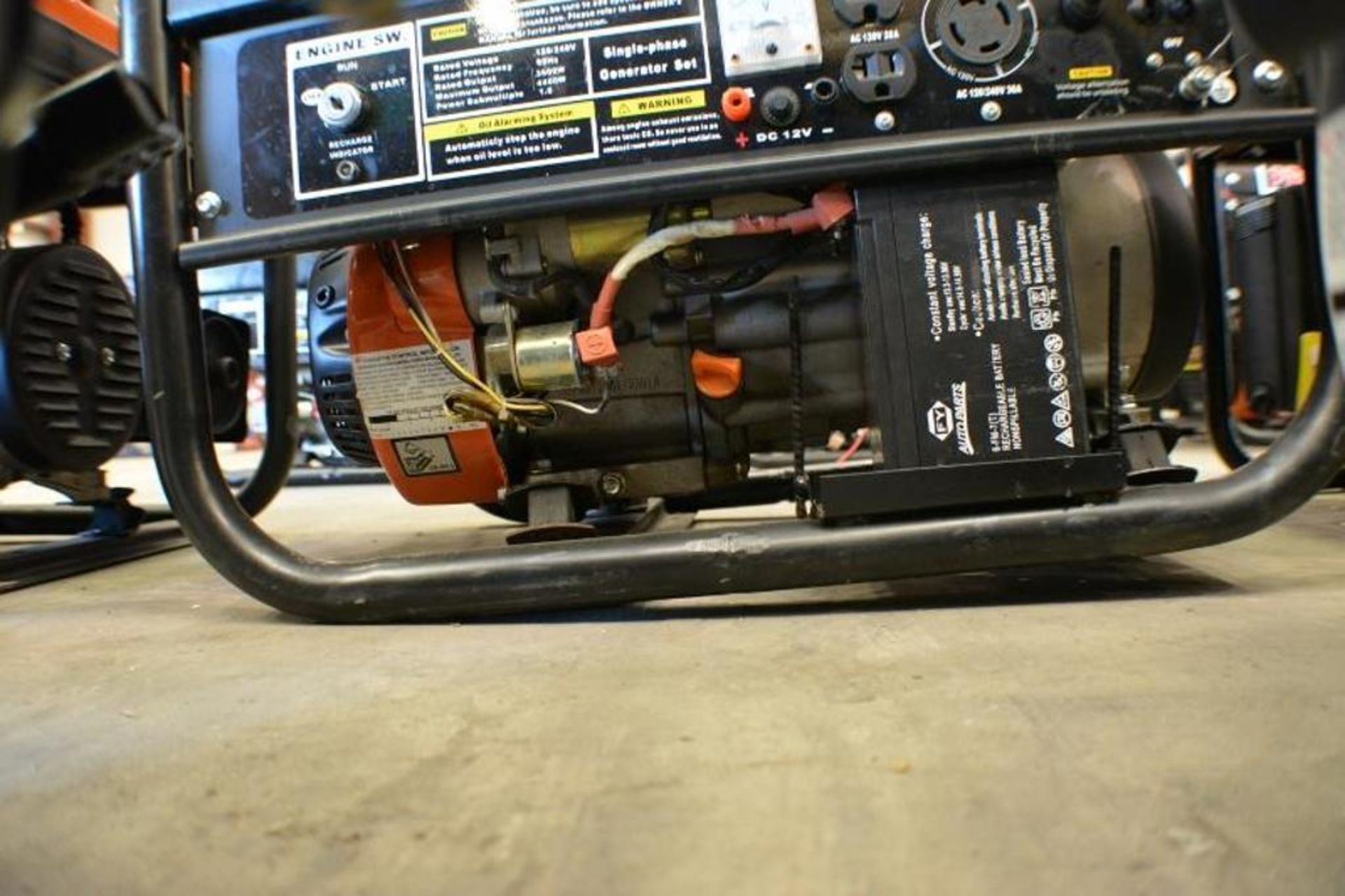 4400 Watts Gasoline Generator 6.5HP 120-240Volts with Electric Start by Powerland - Image 4 of 5