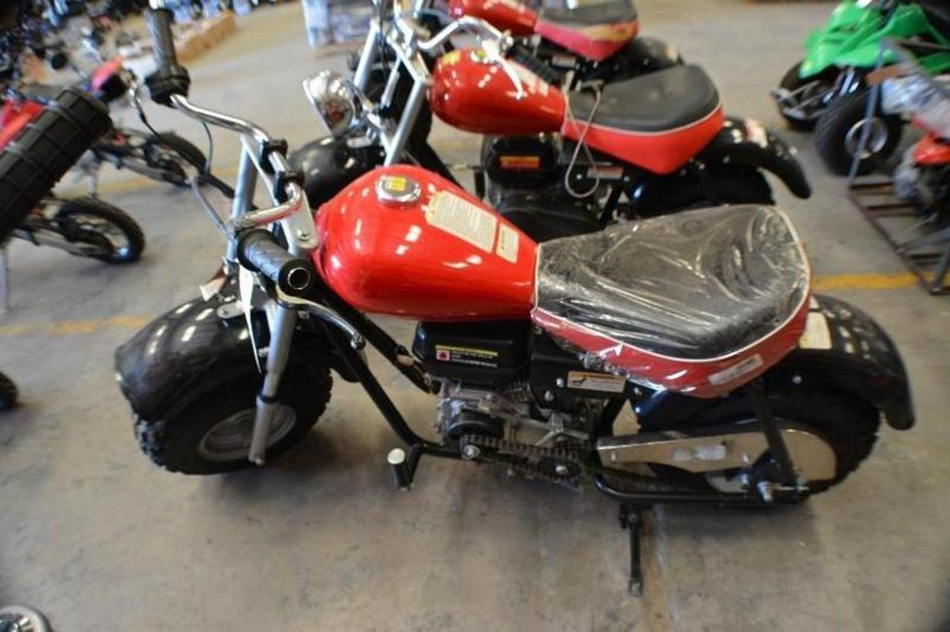 Chopper 196cc 4 Stroke. Red/Black Color. This unit are for EXPORT ONLY. Buyers acknowledges is for e - Image 6 of 9