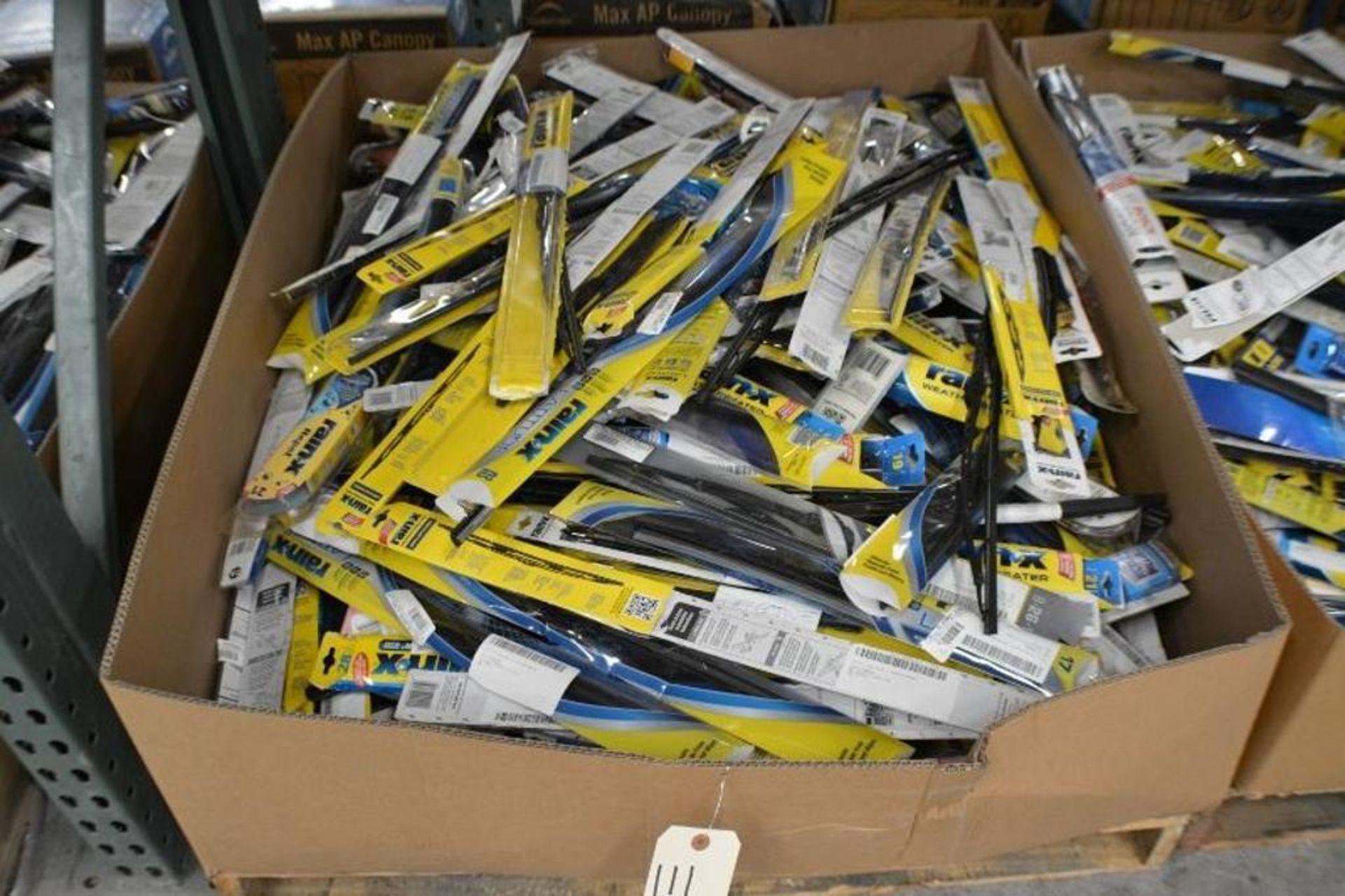 Wiper Blades. Assorted Brands and Sizes. Contents of Pallet