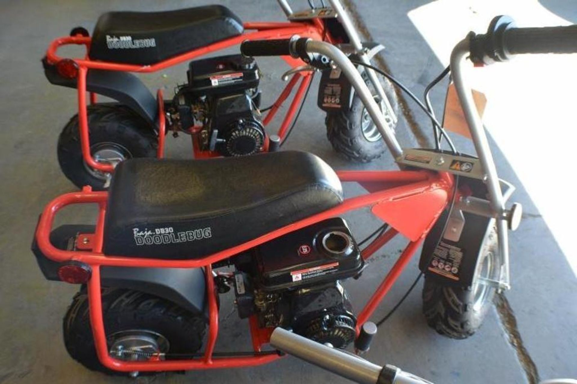 Mini Bike 97cc 4 Stroke Red/ Black Color - Image 5 of 6