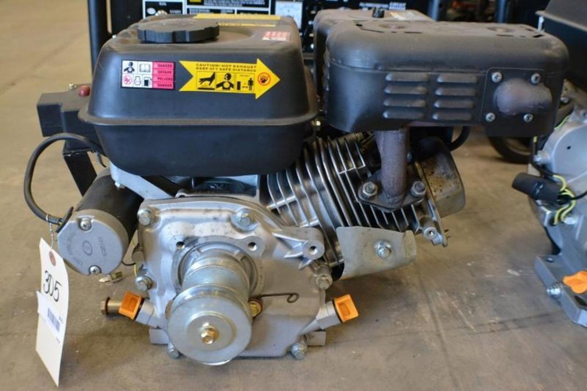 6.5HP Gasoline Engine 4 Stroke by Powerland Model 168F - Image 2 of 6
