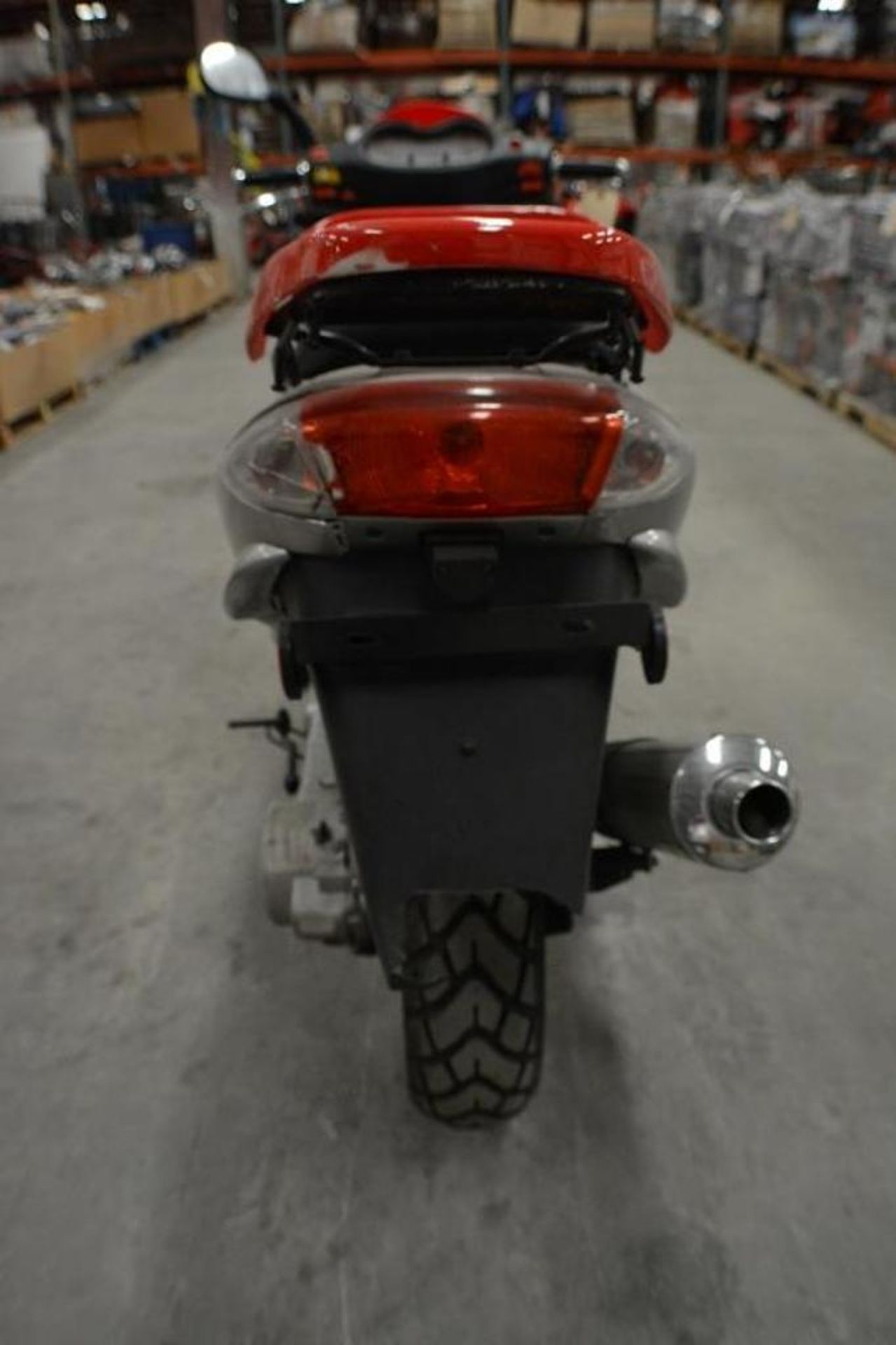 Electric Scooter 50cc Red/Black Color. This unit is for EXPORT ONLY. Buyers acknowledges is for expo - Image 6 of 8
